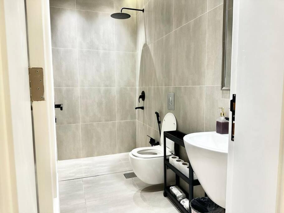 Kameil Residence Almalq 10 Minutes to Boulevard and Diriyah