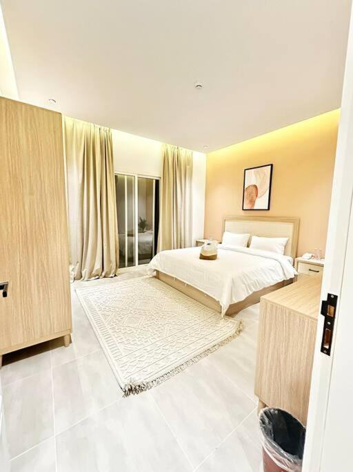 Kameil Residence Almalq 10 Minutes to Boulevard and Diriyah