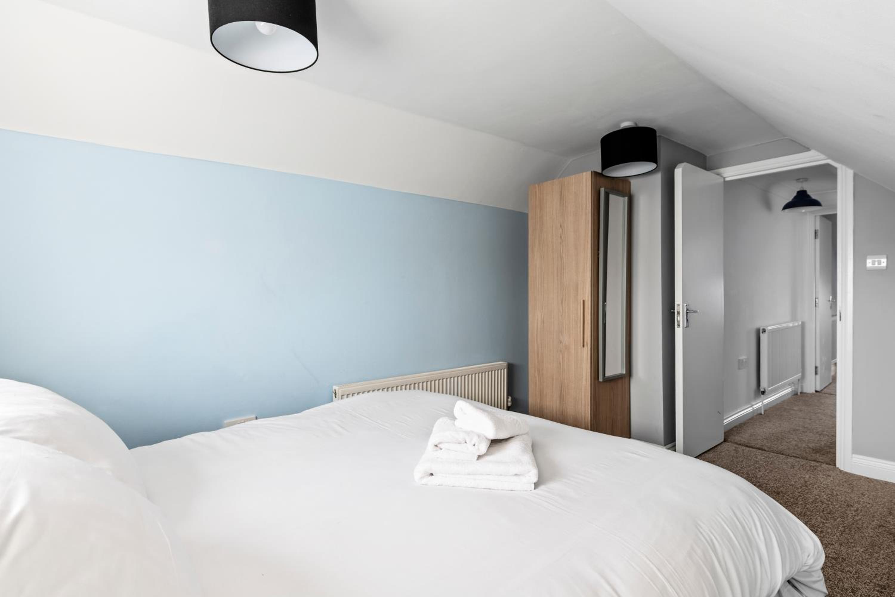Cosy 2 Bedroom Flat in East Ham, Close to Excel