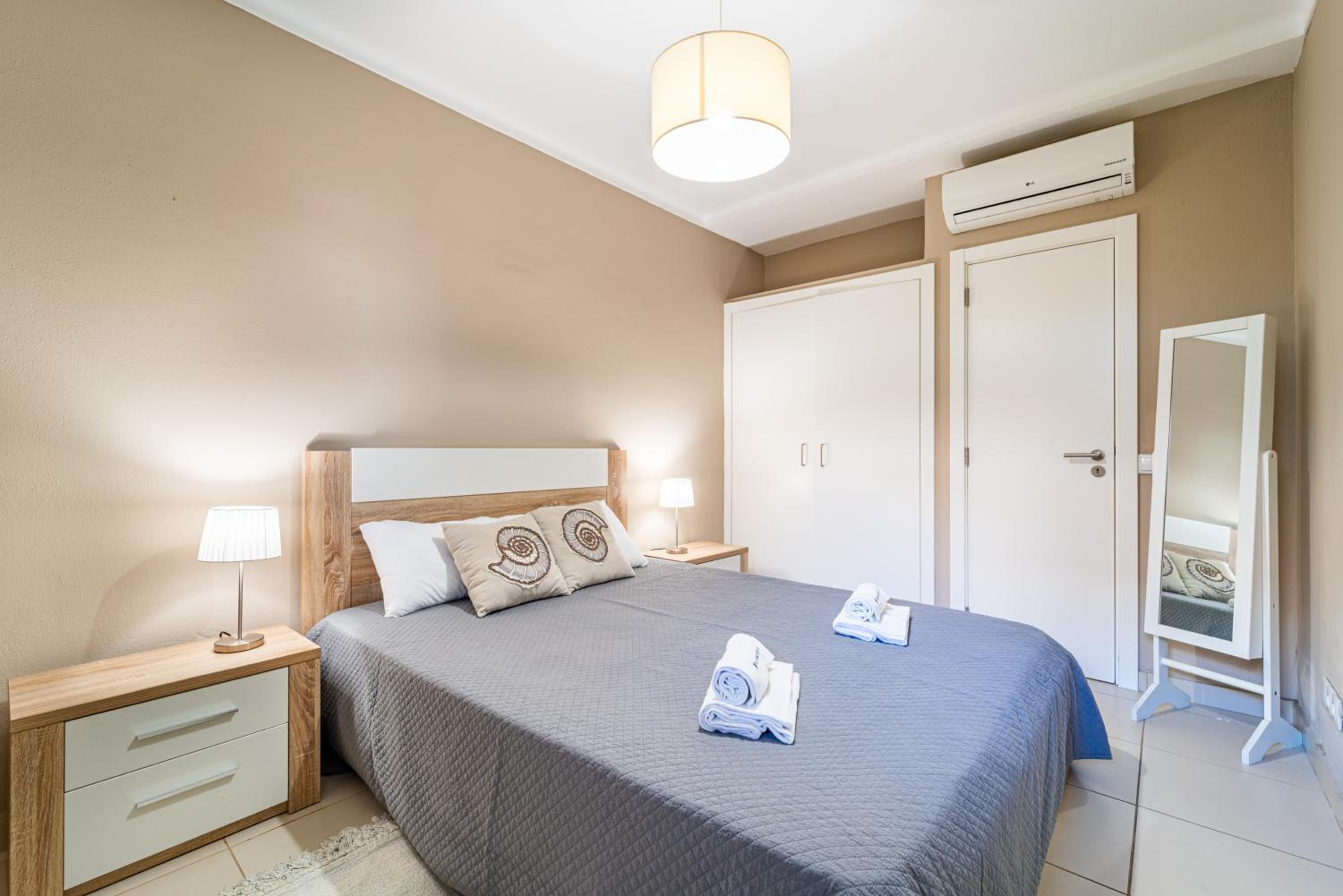 Passport Beach Apartment - 102 by HelloVacations view 5