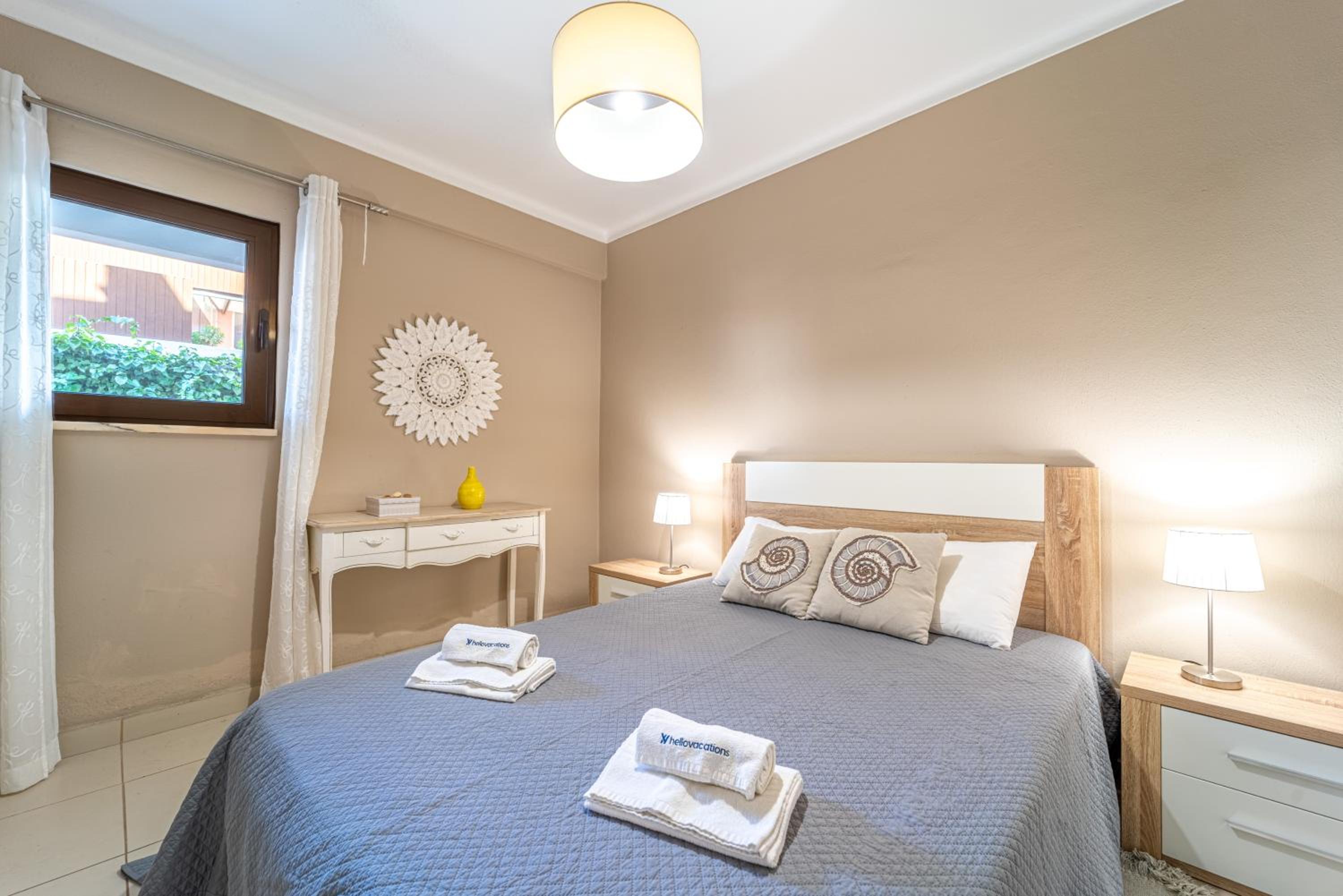 Passport Beach Apartment - 102 by HelloVacations view 3