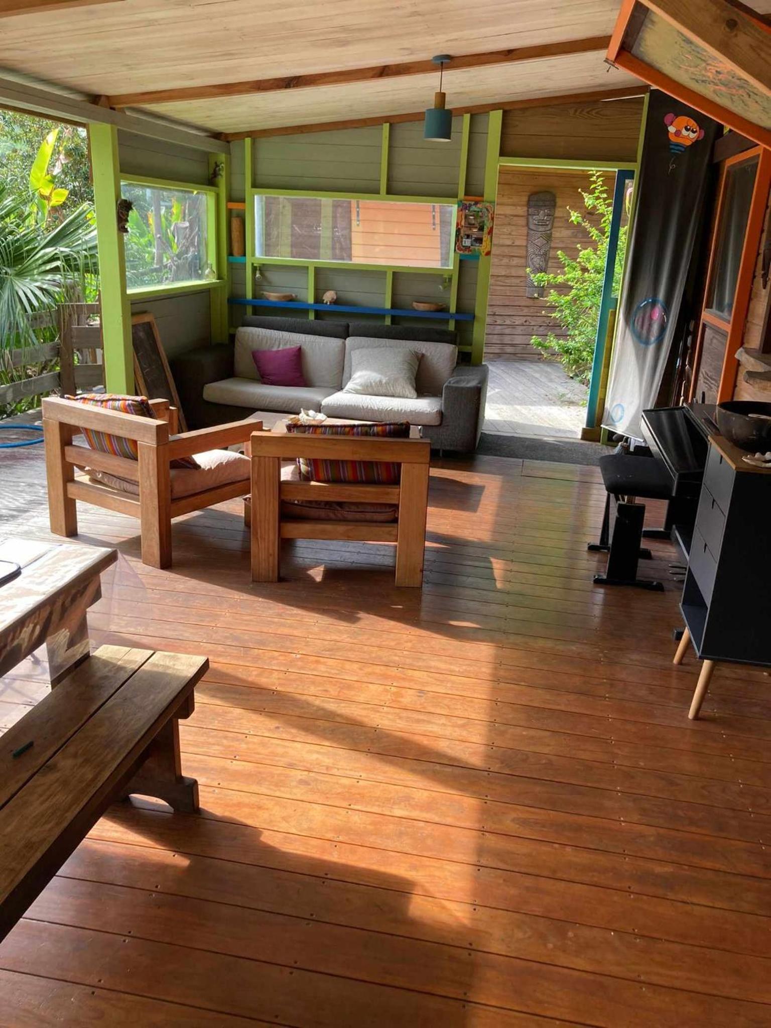 La pirogue enchantée maison karukera