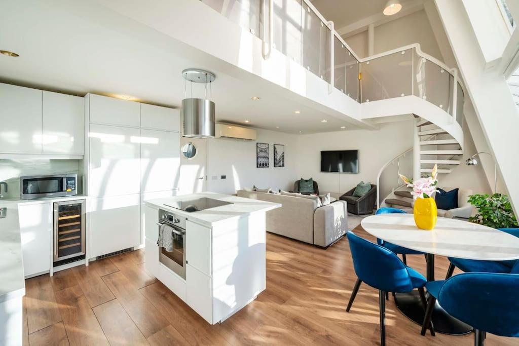 Arcore Premium Apartments Golden Square