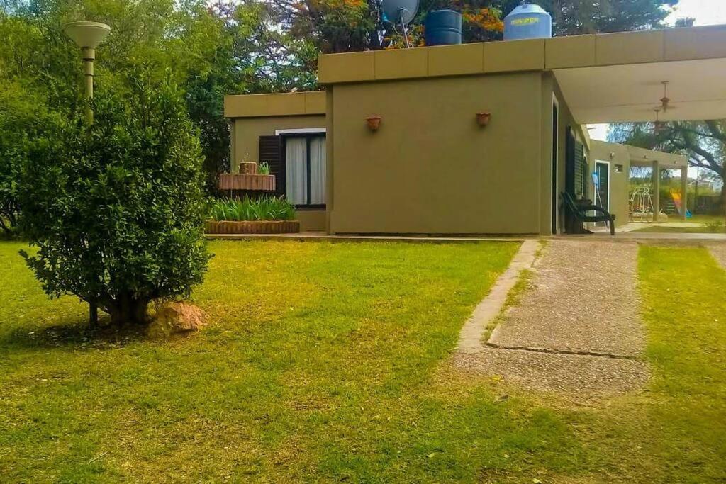Hermosa casa en el lago