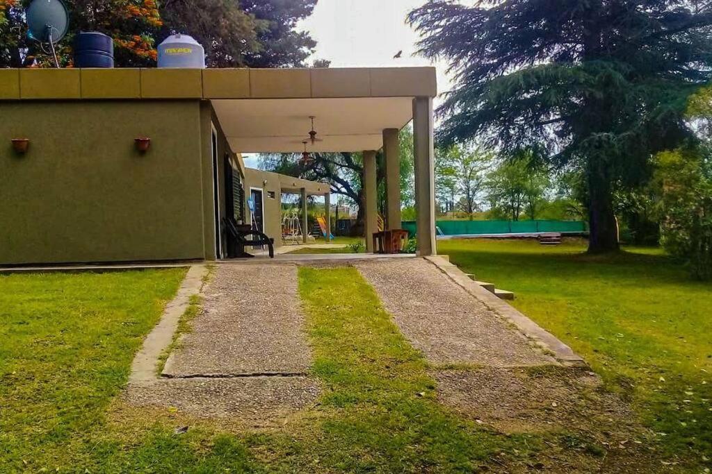 Hermosa casa en el lago