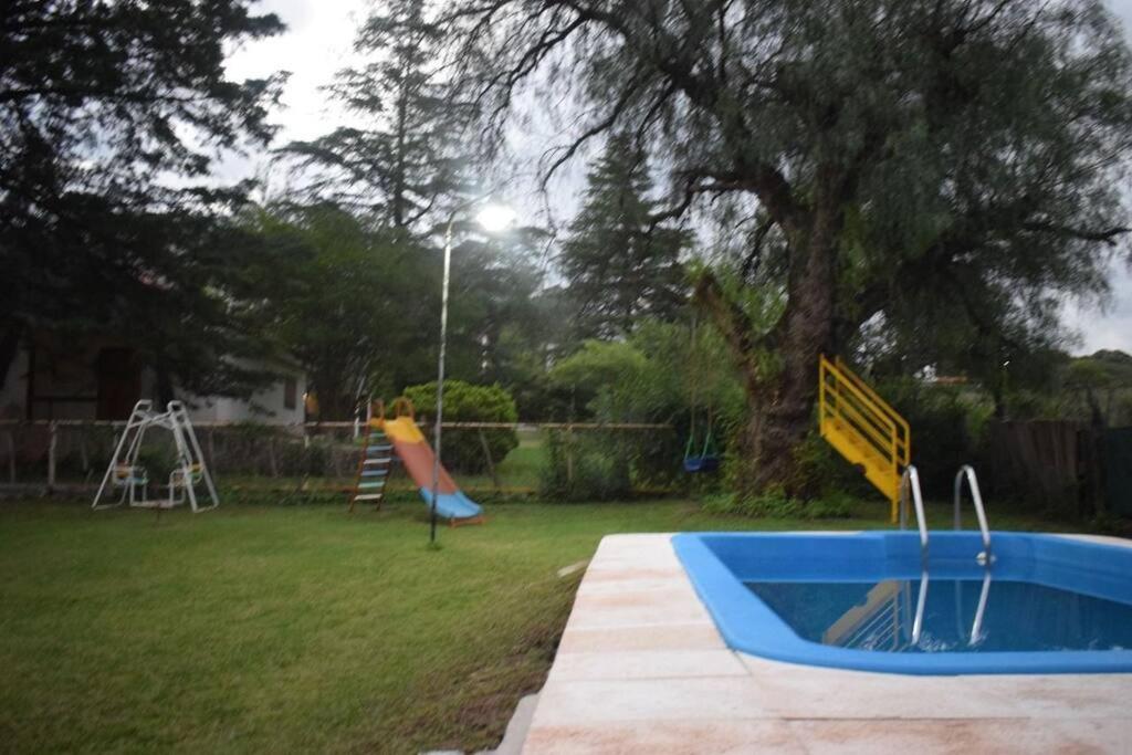 Hermosa casa en el lago