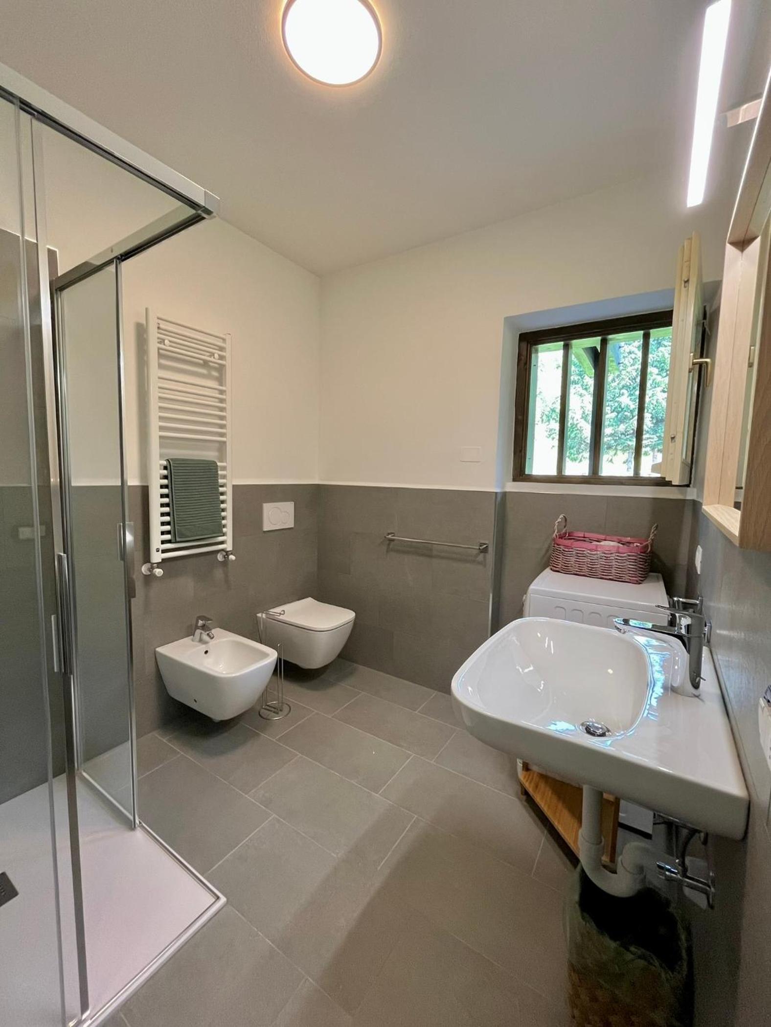 Photo 36