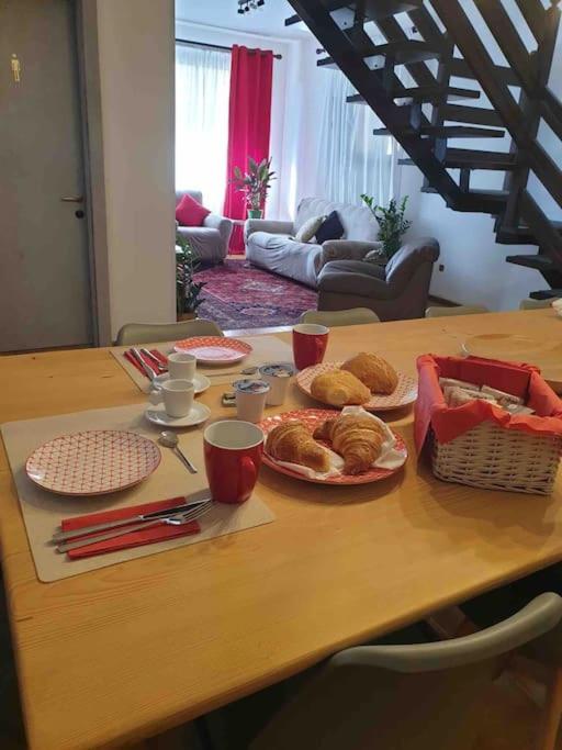 Hisa Karletavi en Stolvizza