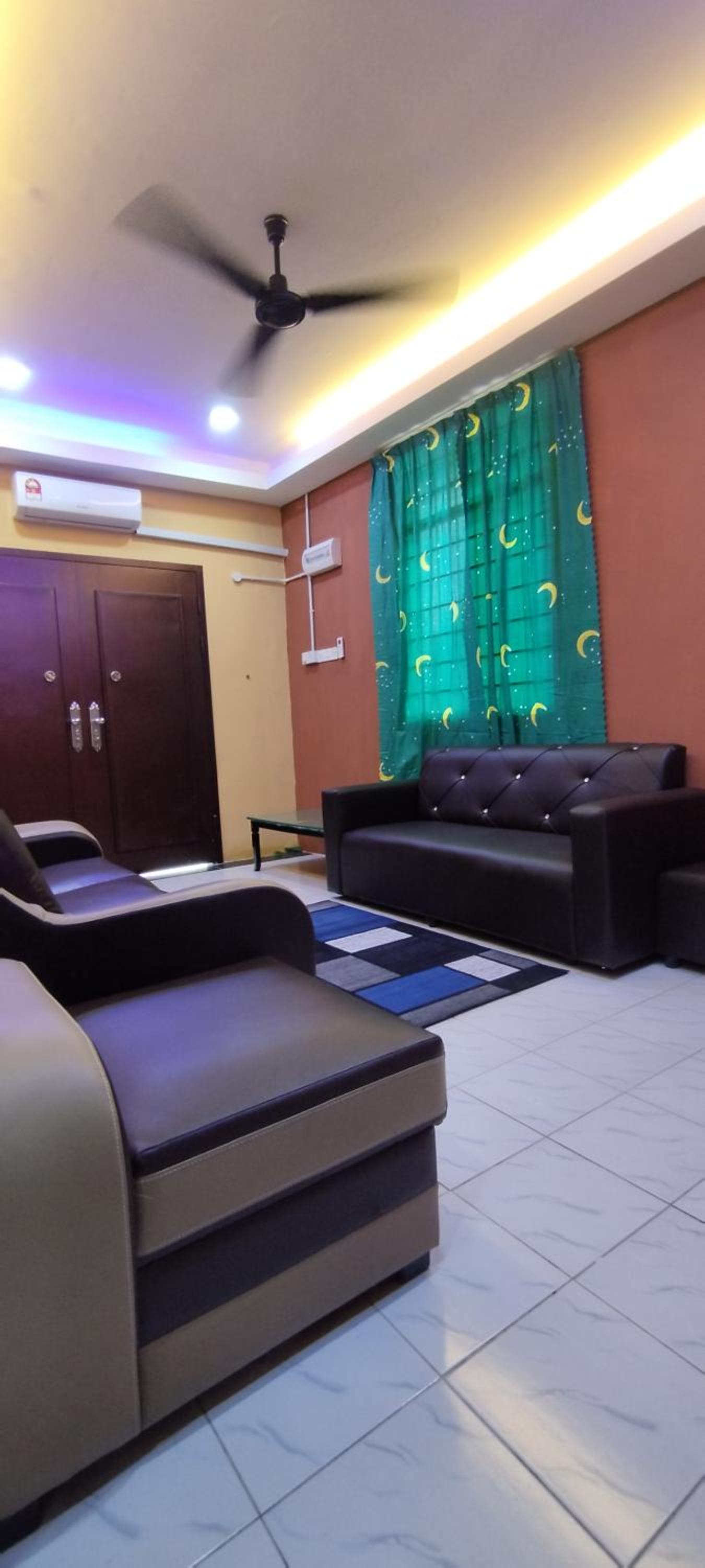 Coklat Homestay Teluk Kemang Port Dickson photo 8