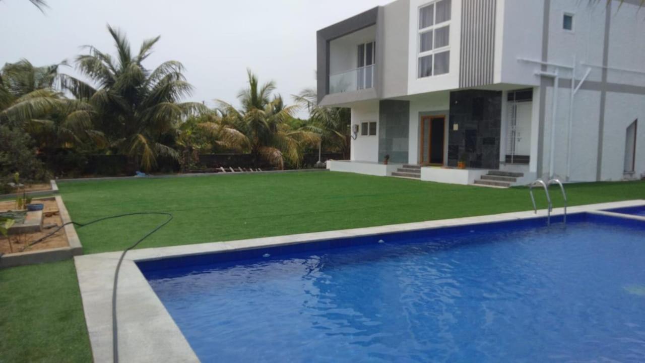 Photo 6