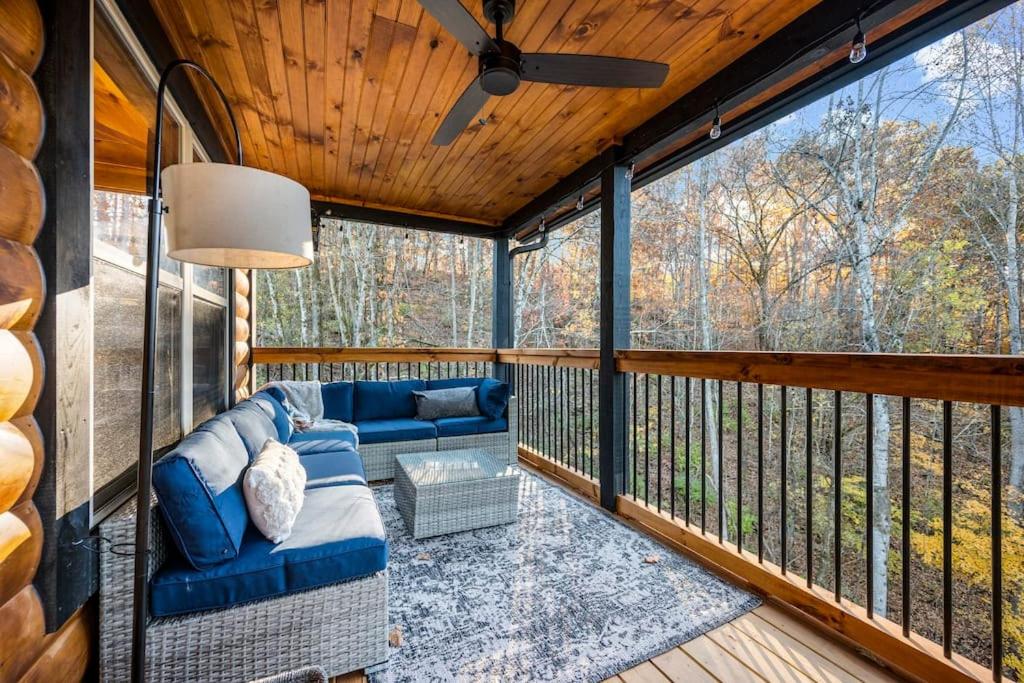 Top Rated Modern 3BD |Secluded |Fire Pit |Arcade