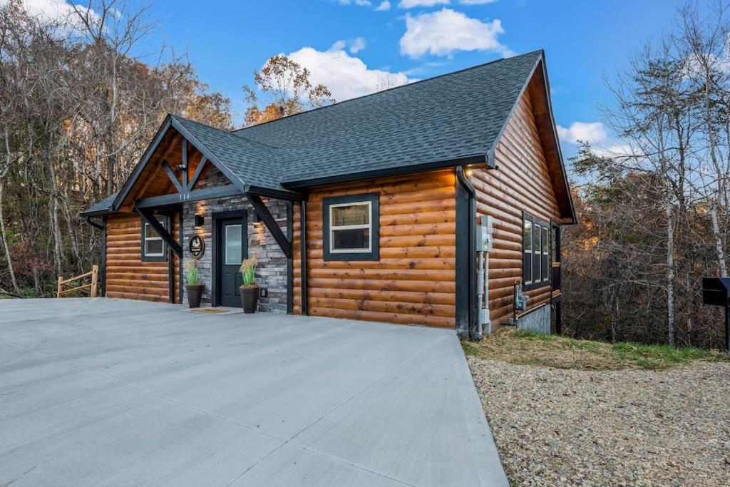 Top Rated Modern 3BD |Secluded |Fire Pit |Arcade