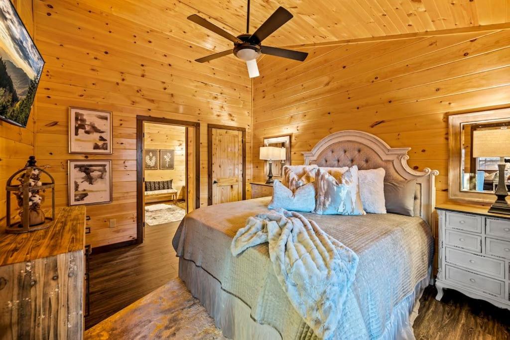 Top Rated Modern 3BD |Secluded |Fire Pit |Arcade