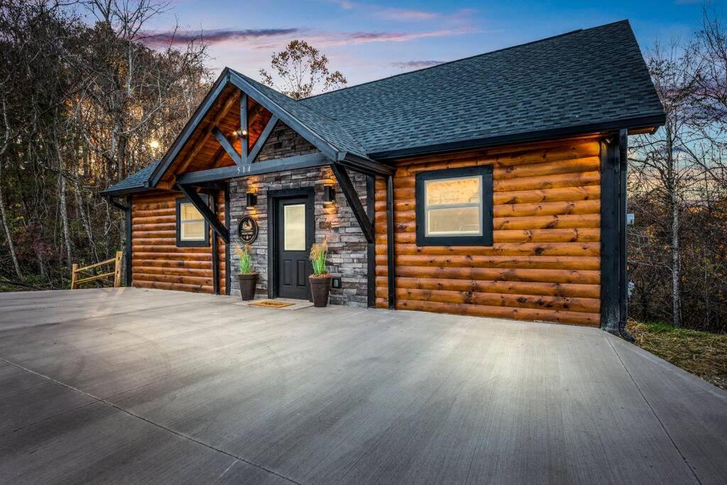 Top Rated Modern 3BD |Secluded |Fire Pit |Arcade