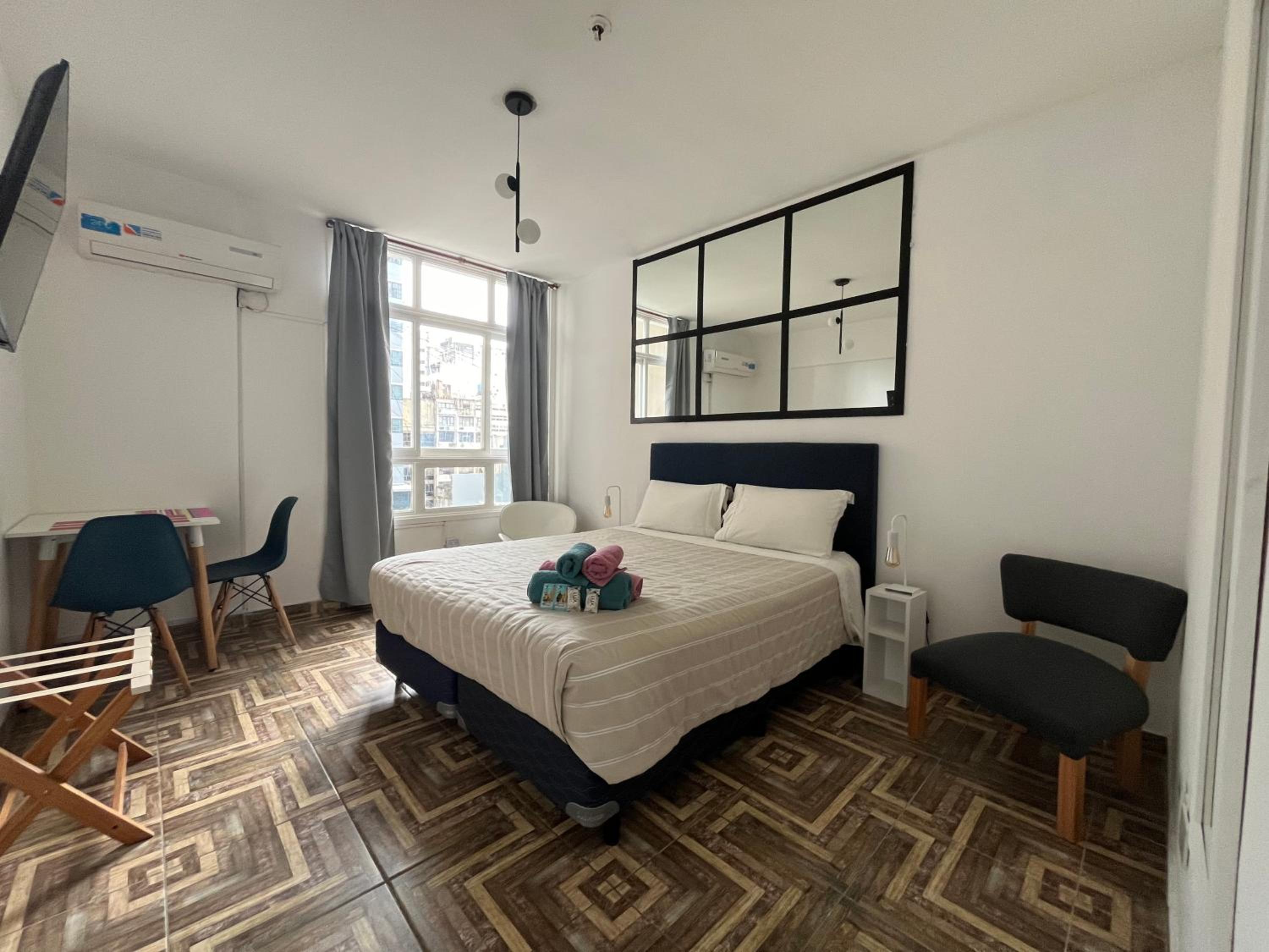 Obelisk Apartment Studio