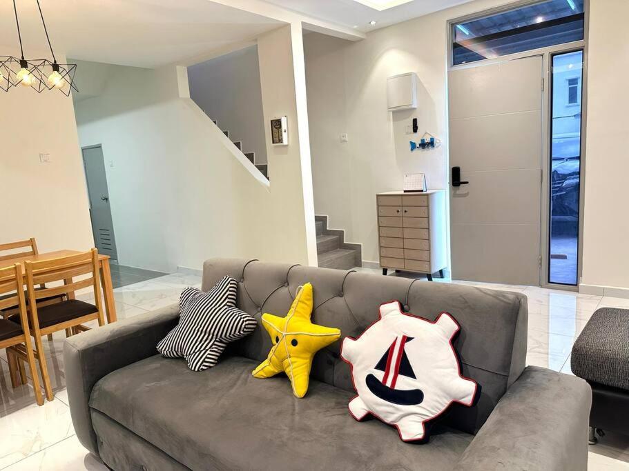 Blue Ocean House 3br DatoOnn JB