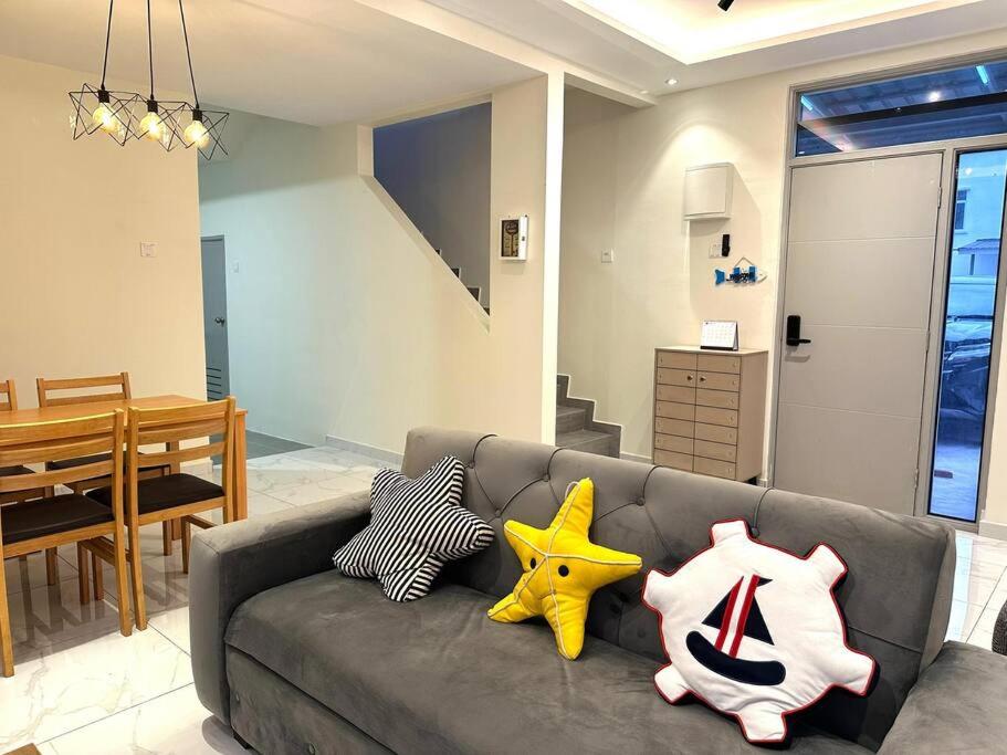 Blue Ocean House 3br DatoOnn JB