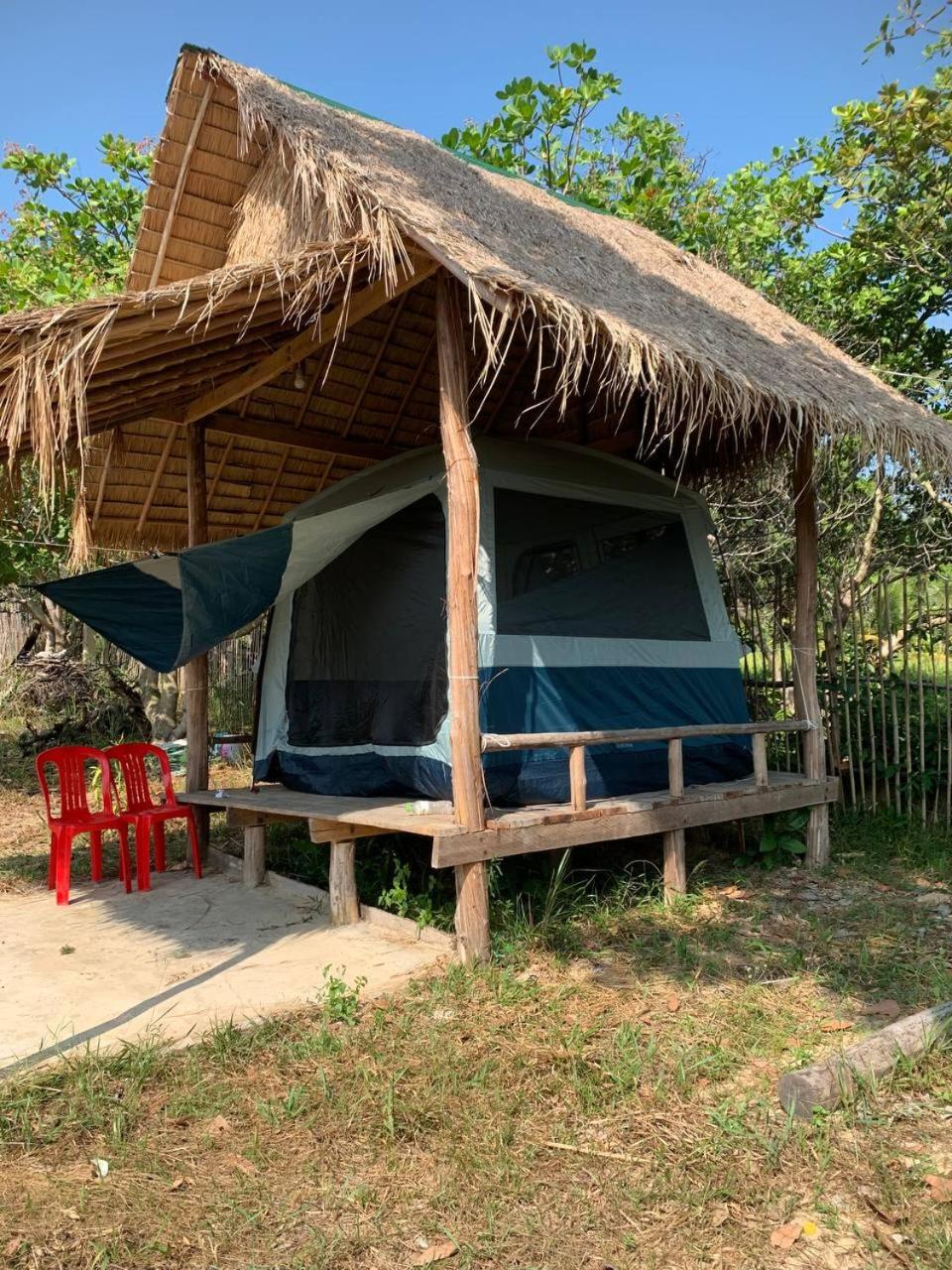 Maloop Cafe Bungalow