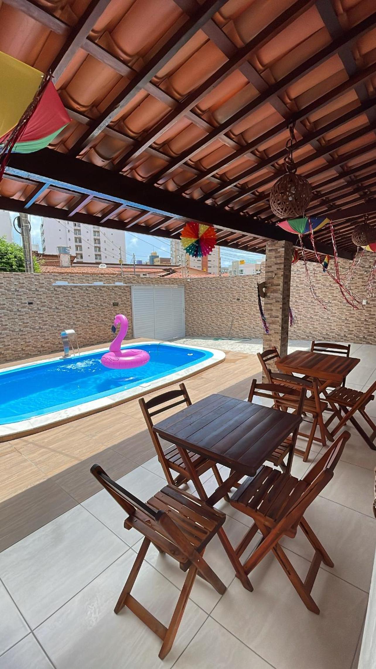 Casa á 400m da Praia de Cabo Branco - João Pessoa
