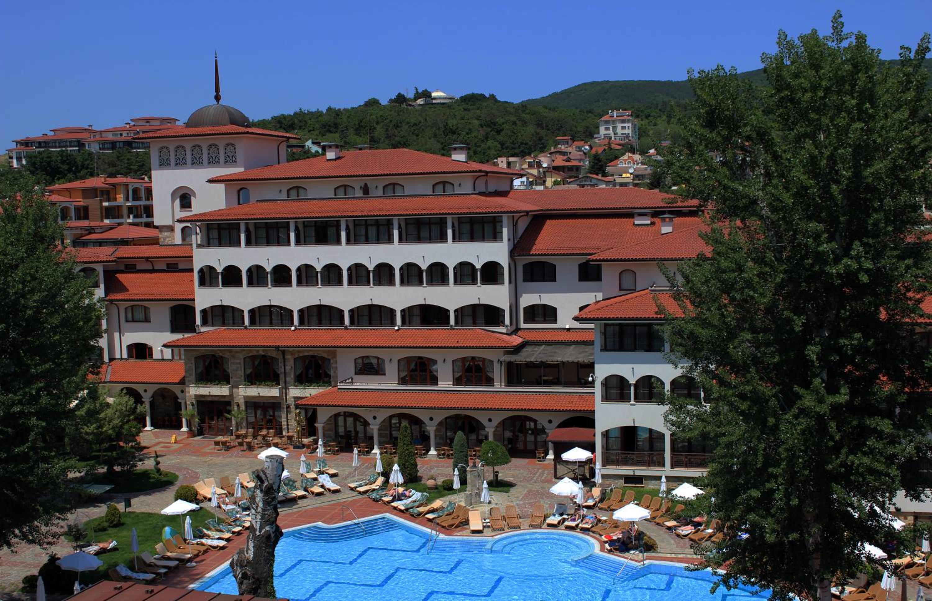 Helena Park - Ultra All Inclusive