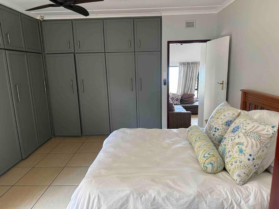 Umzumbe Beach House