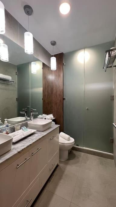 LUXURY CONDO BEACHFRONT