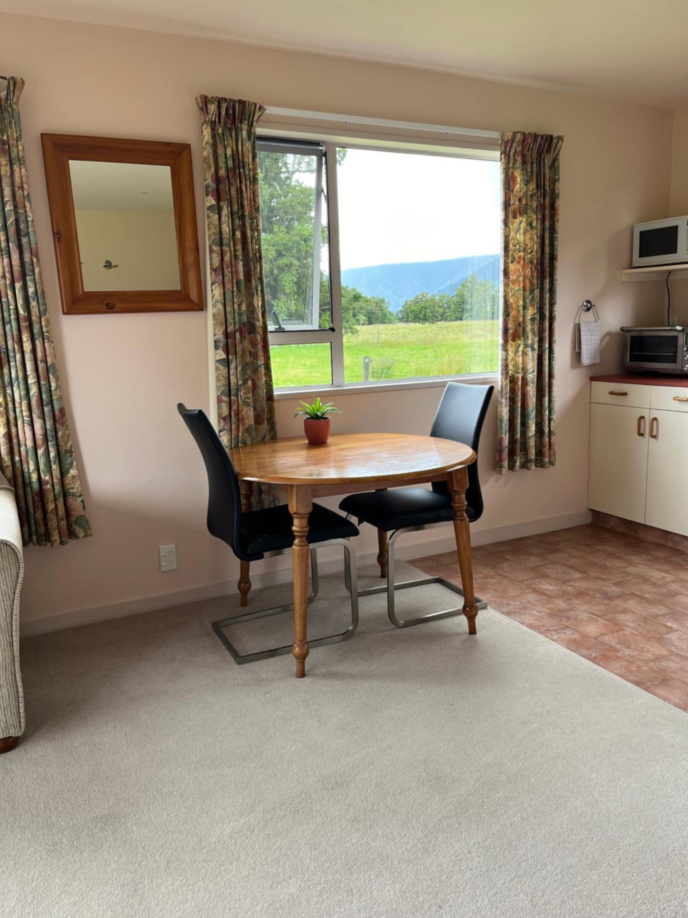 Carrickfergus Cottage Unit 2 view 5