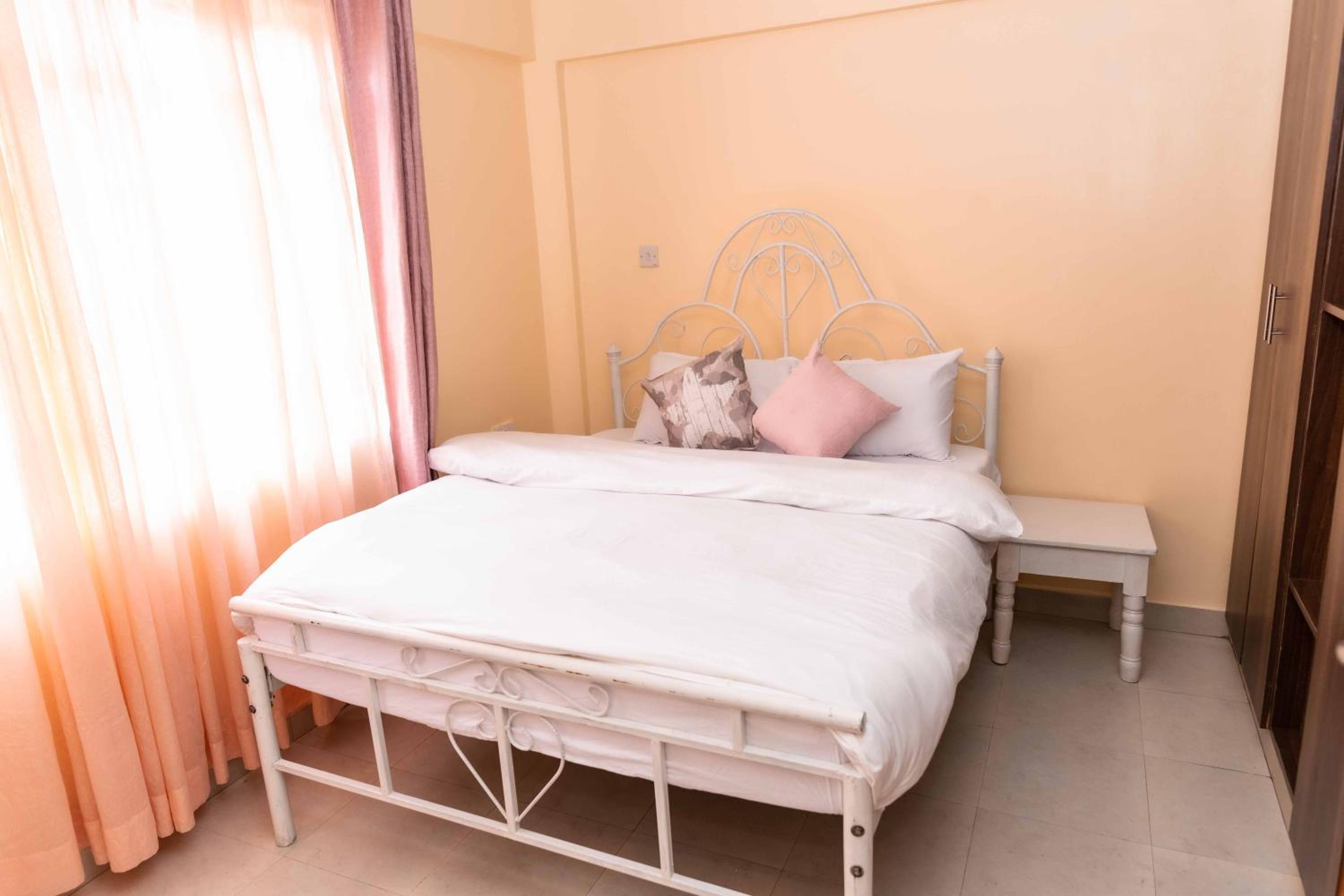 2 BEDRM APARTMENT NGARA CHAMBERS ROAD view 4