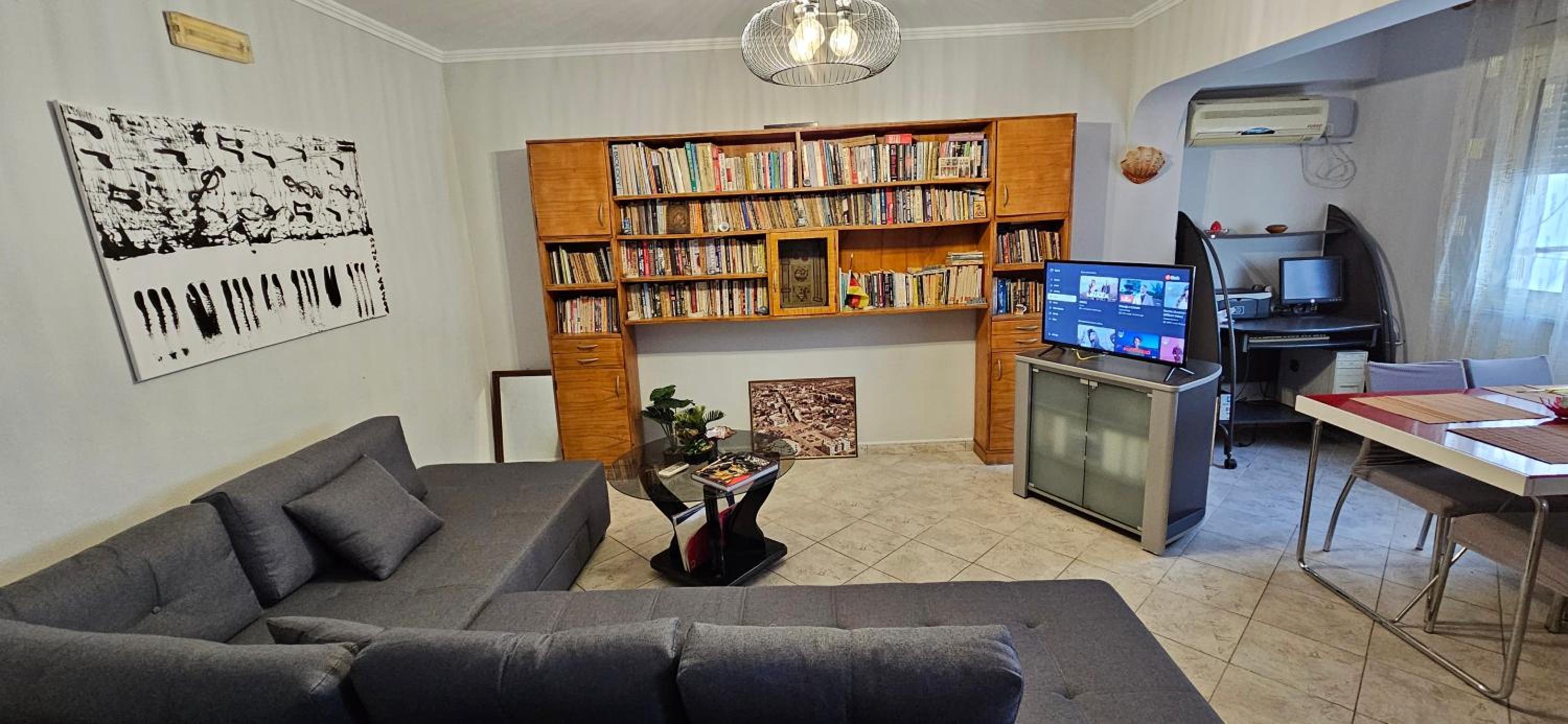 Library Apartment by Bohem Rentals