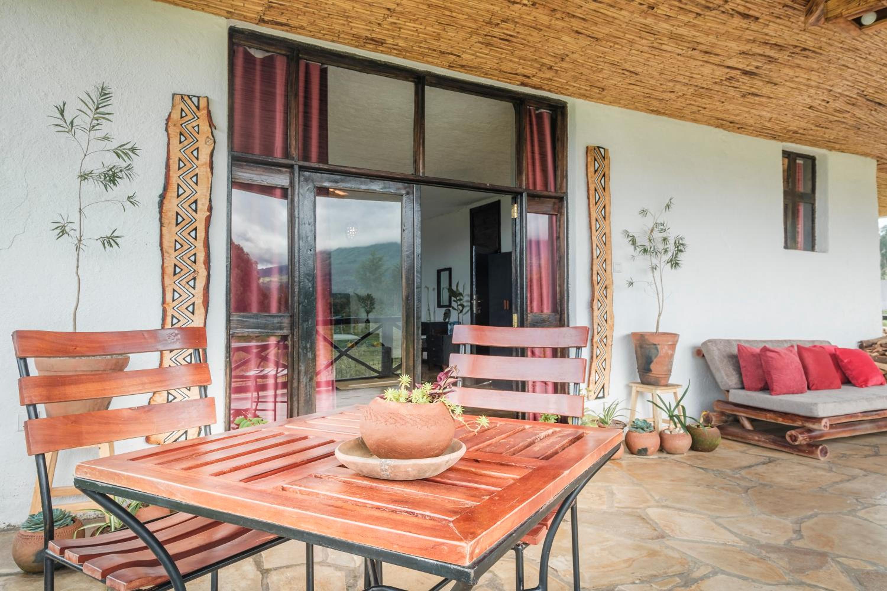 Kinigi Cottage