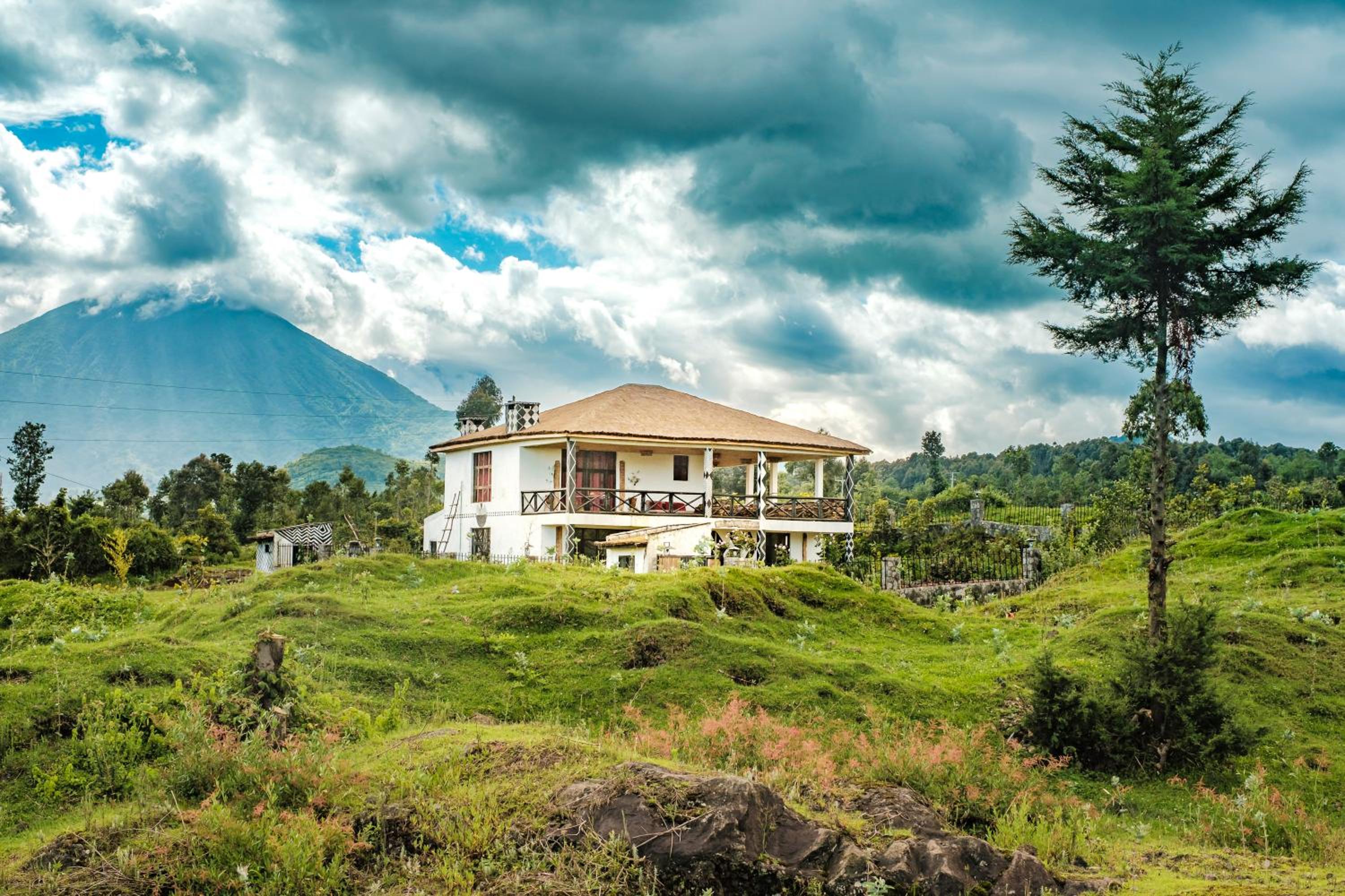 Kinigi Cottage