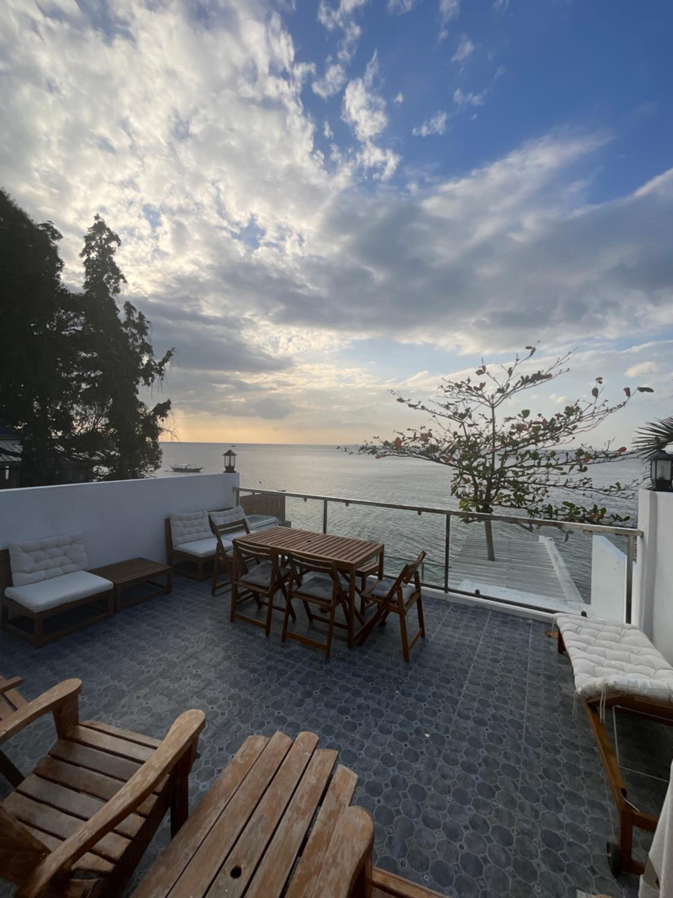 CasaDel Beach House