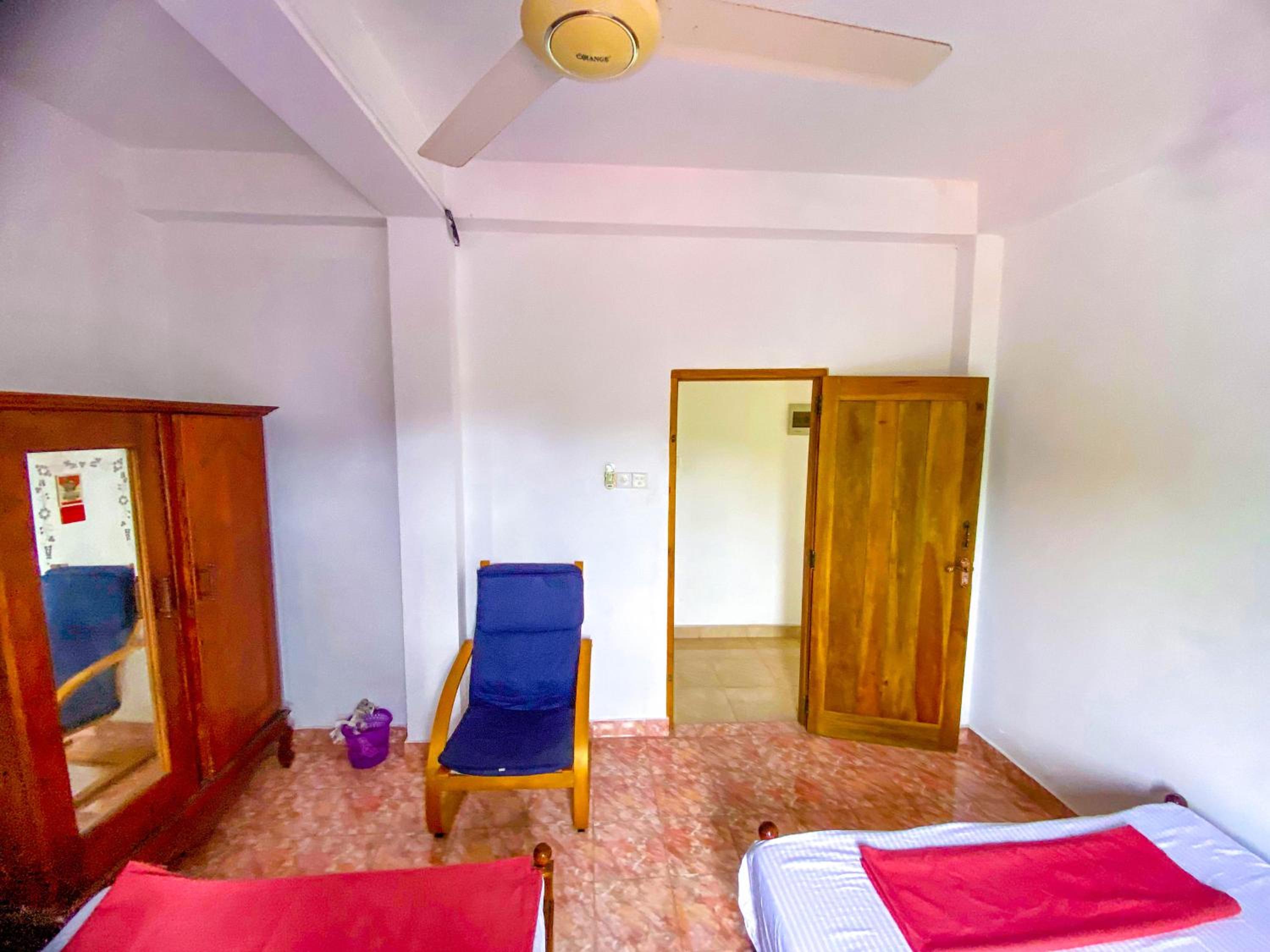 Geesh Residence : Rooms in Jaffna view 2