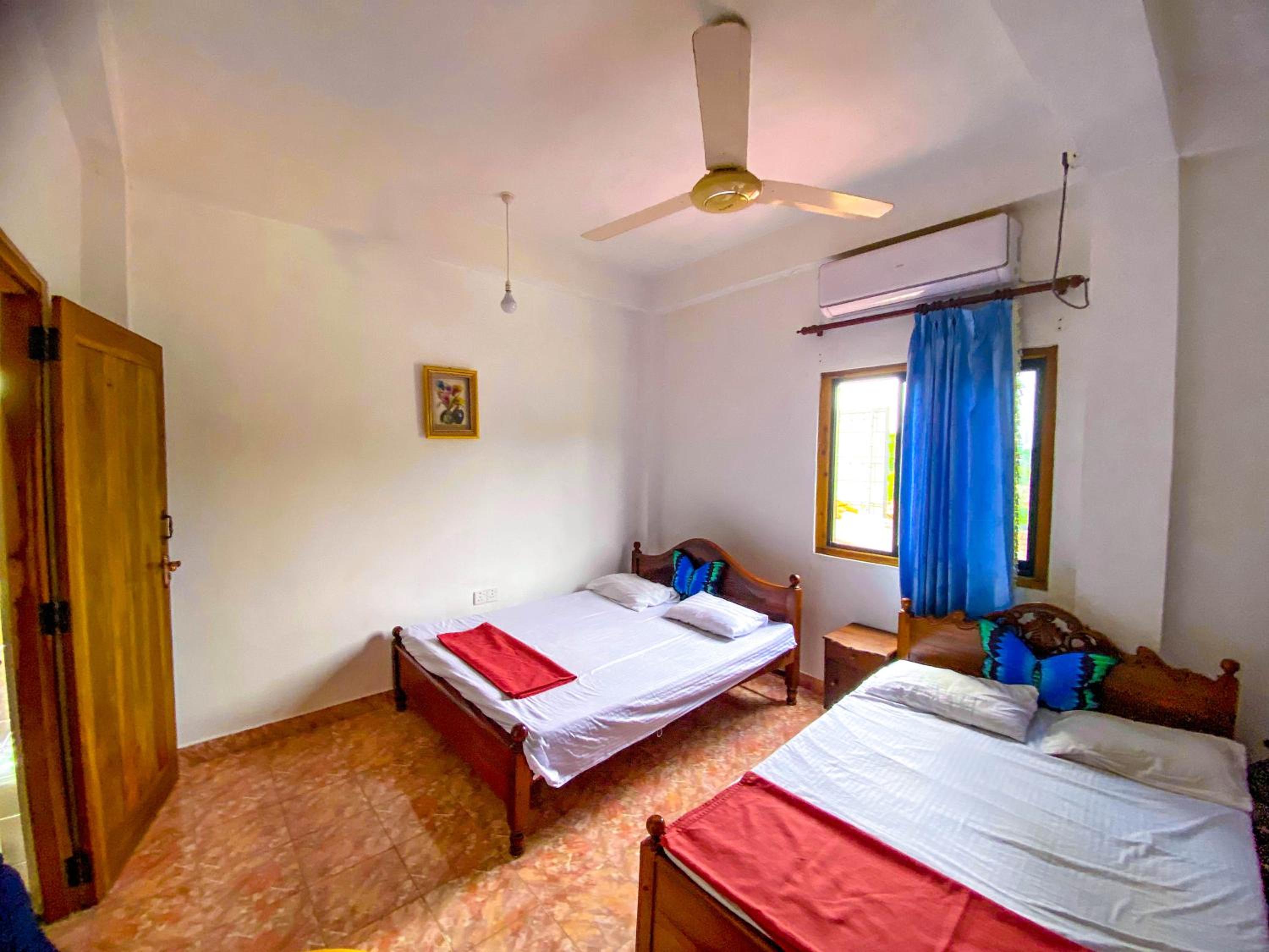 Geesh Residence : Rooms in Jaffna view 3