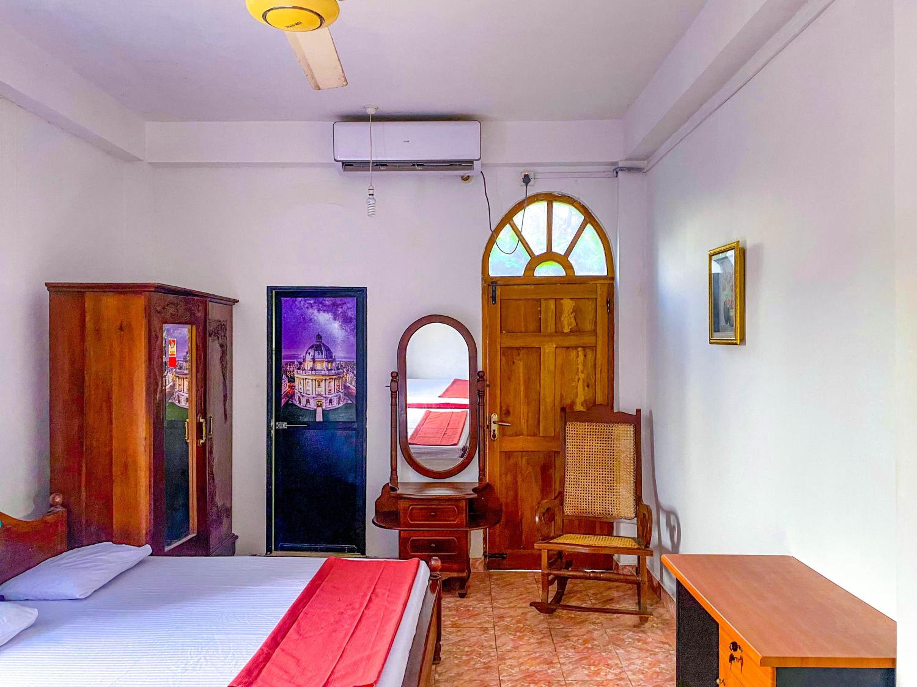 Geesh Residence : Rooms in Jaffna view 4