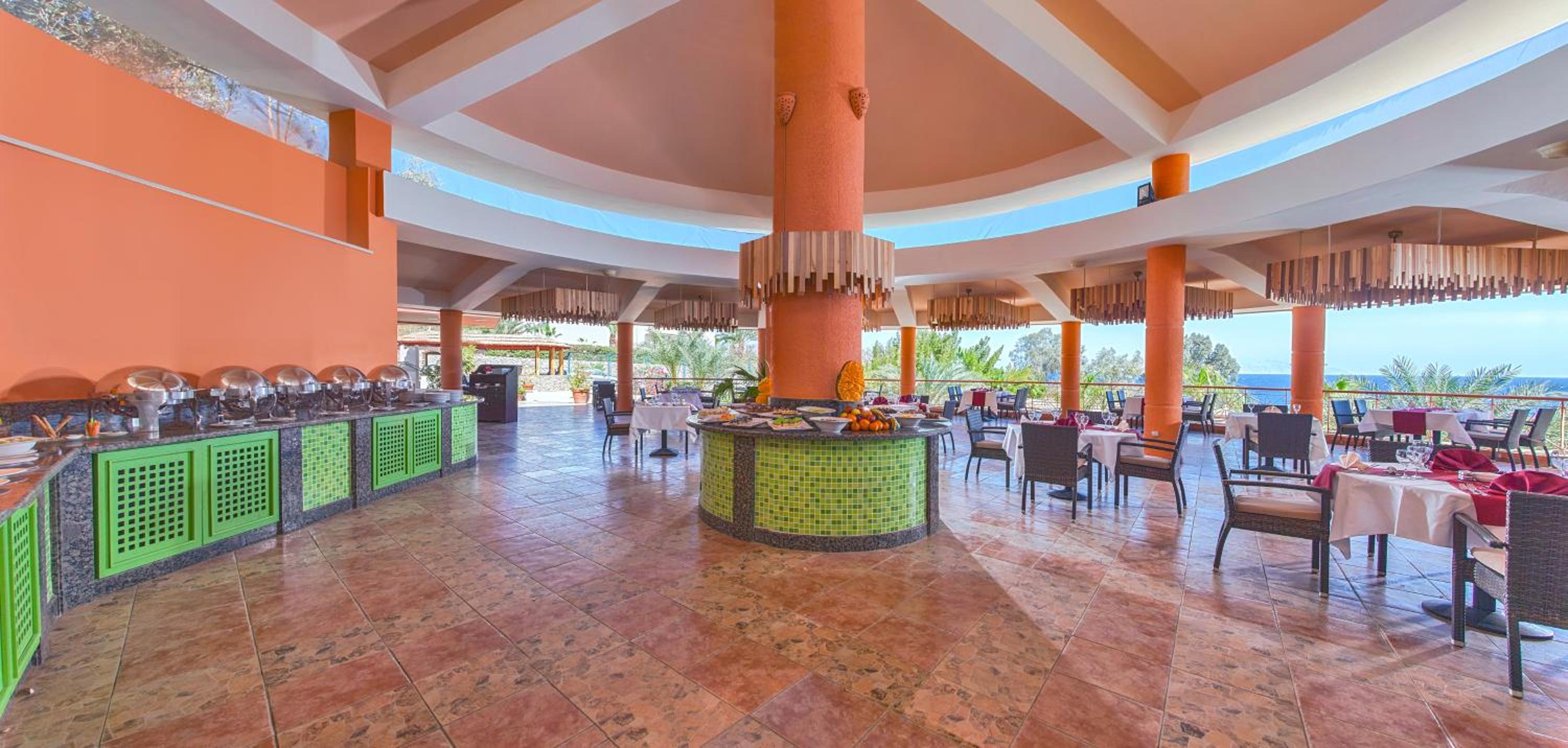Xperience Hill-Top Beach Resort - Adults Only