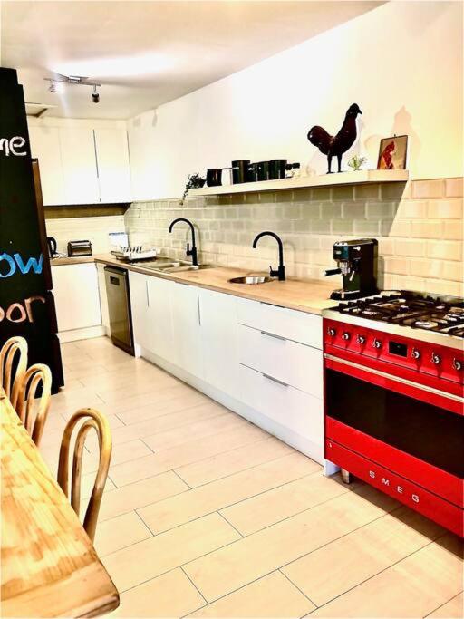 Yellow Door Beachside Getaway, self-catering house view 3