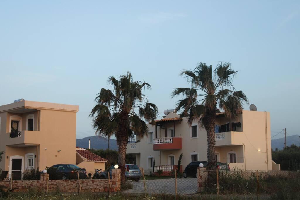 Verano Vista Apartment_near the sea-free parking view 4