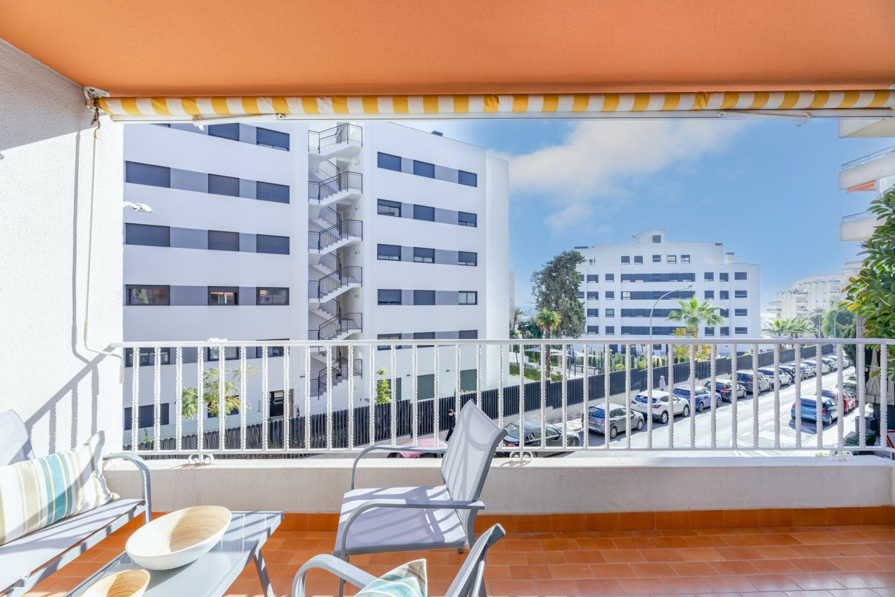 Barquilla Apartment - Kura Homes