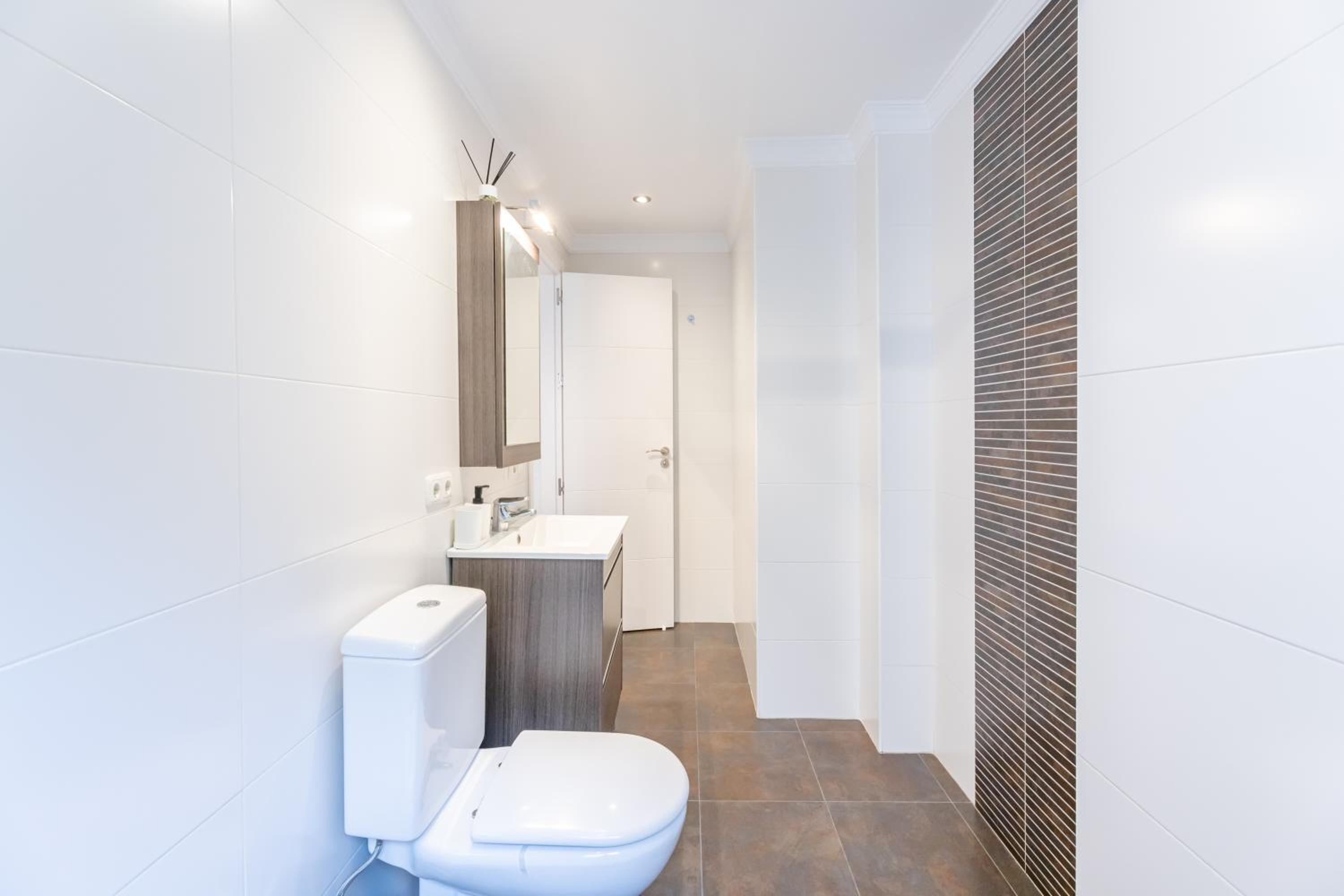 Barquilla Apartment - Kura Homes