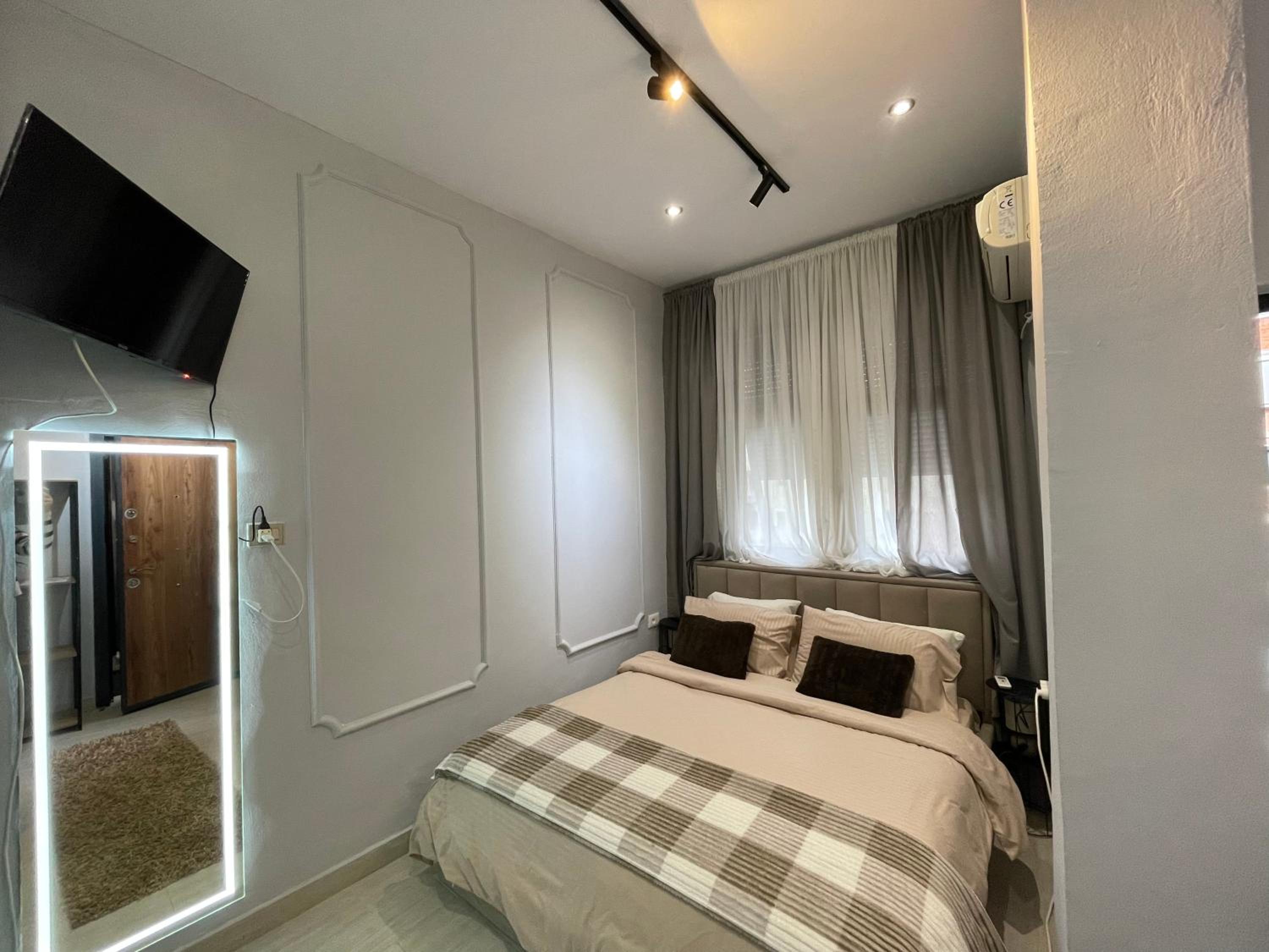 Blloku Tirana Studio photo 1