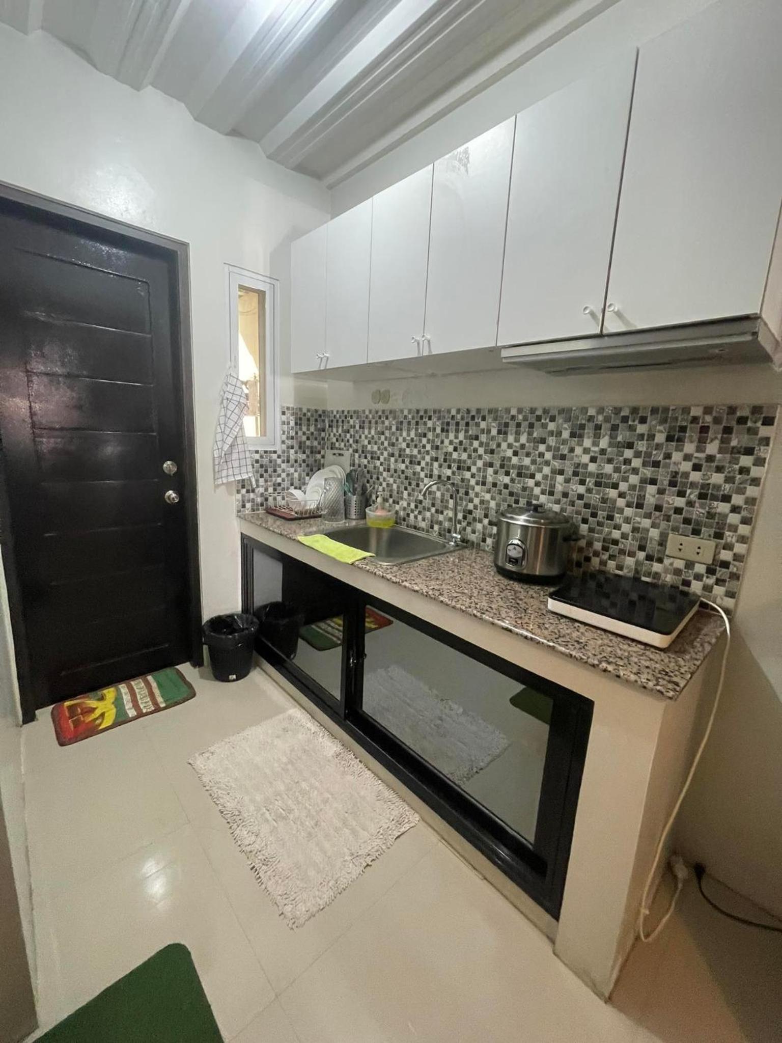 Townhouse 2 Two Bedrooms in Bacolor near San Fernando view 4