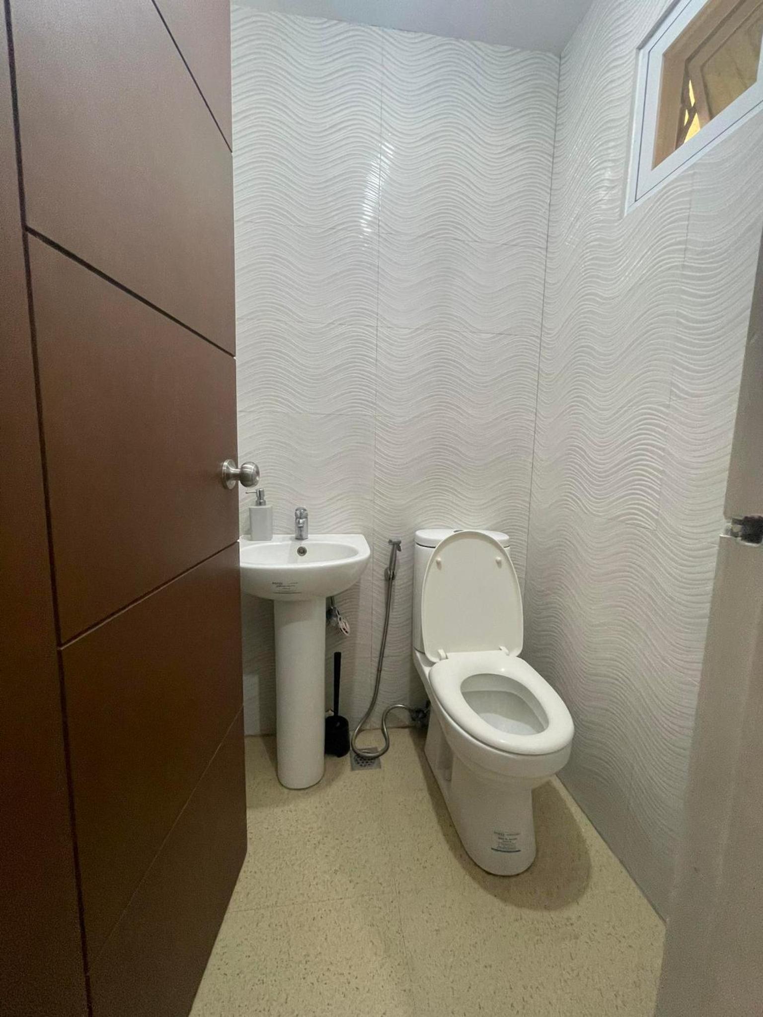 Townhouse 2 Two Bedrooms in Bacolor near San Fernando view 3