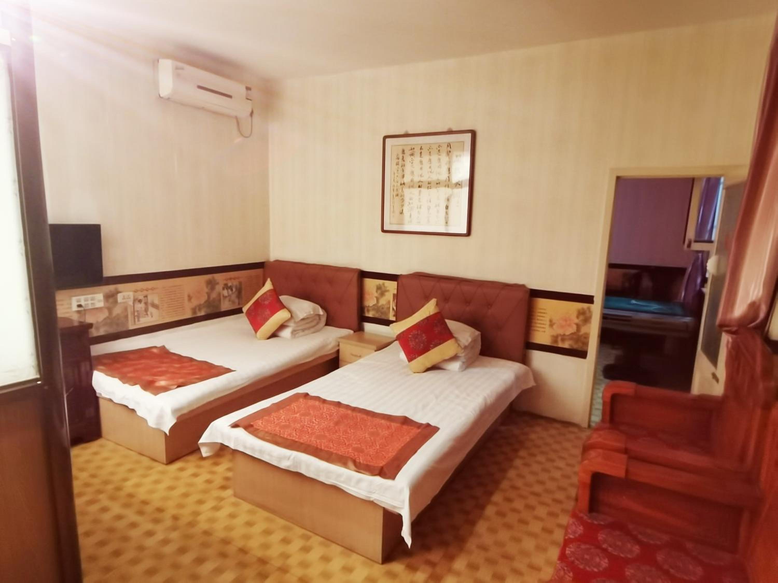 Pingyao Yan Family Homestay