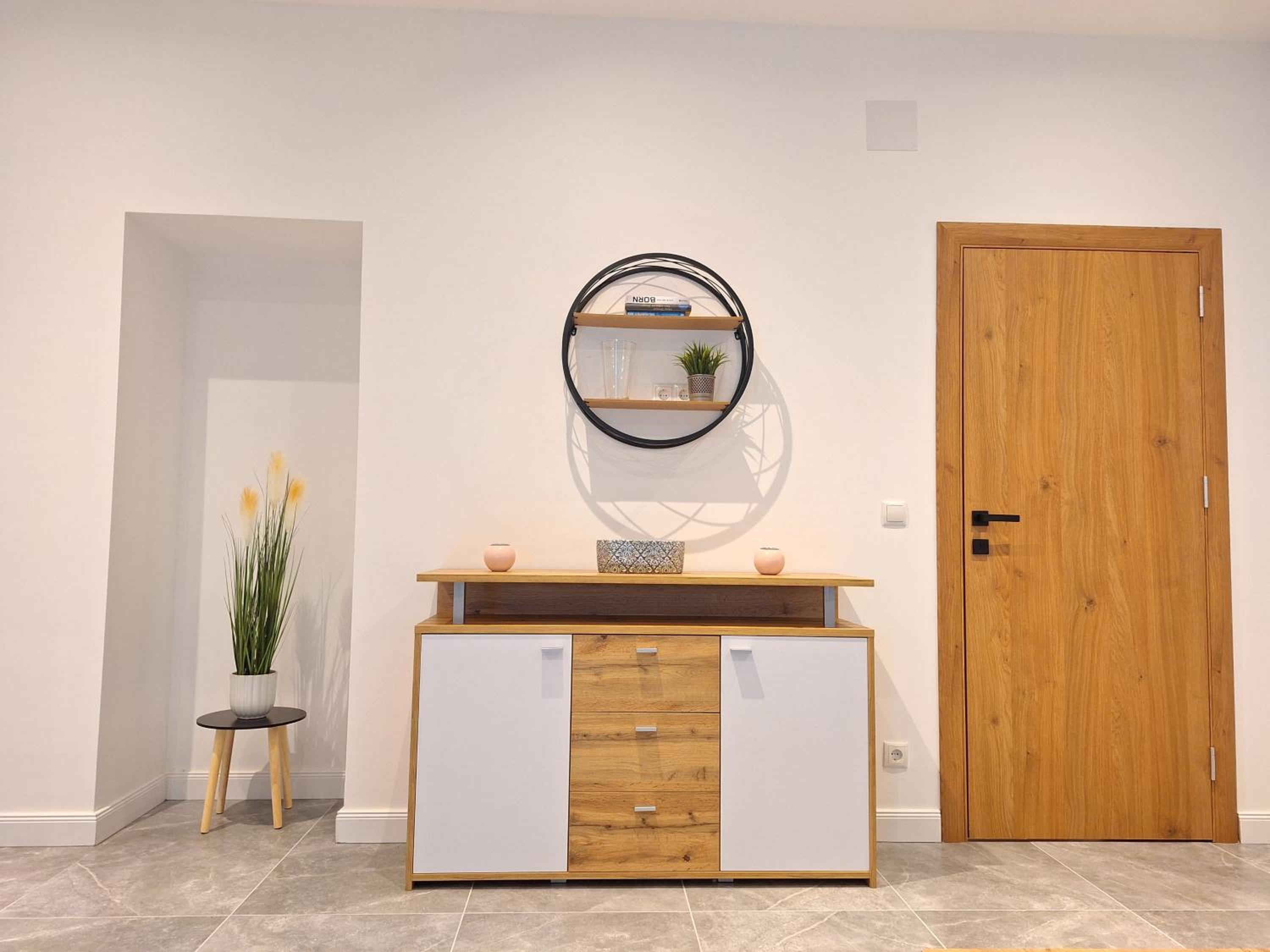 Quiet apartment near Vienna - 60m2 - 24h check-in - for business and family