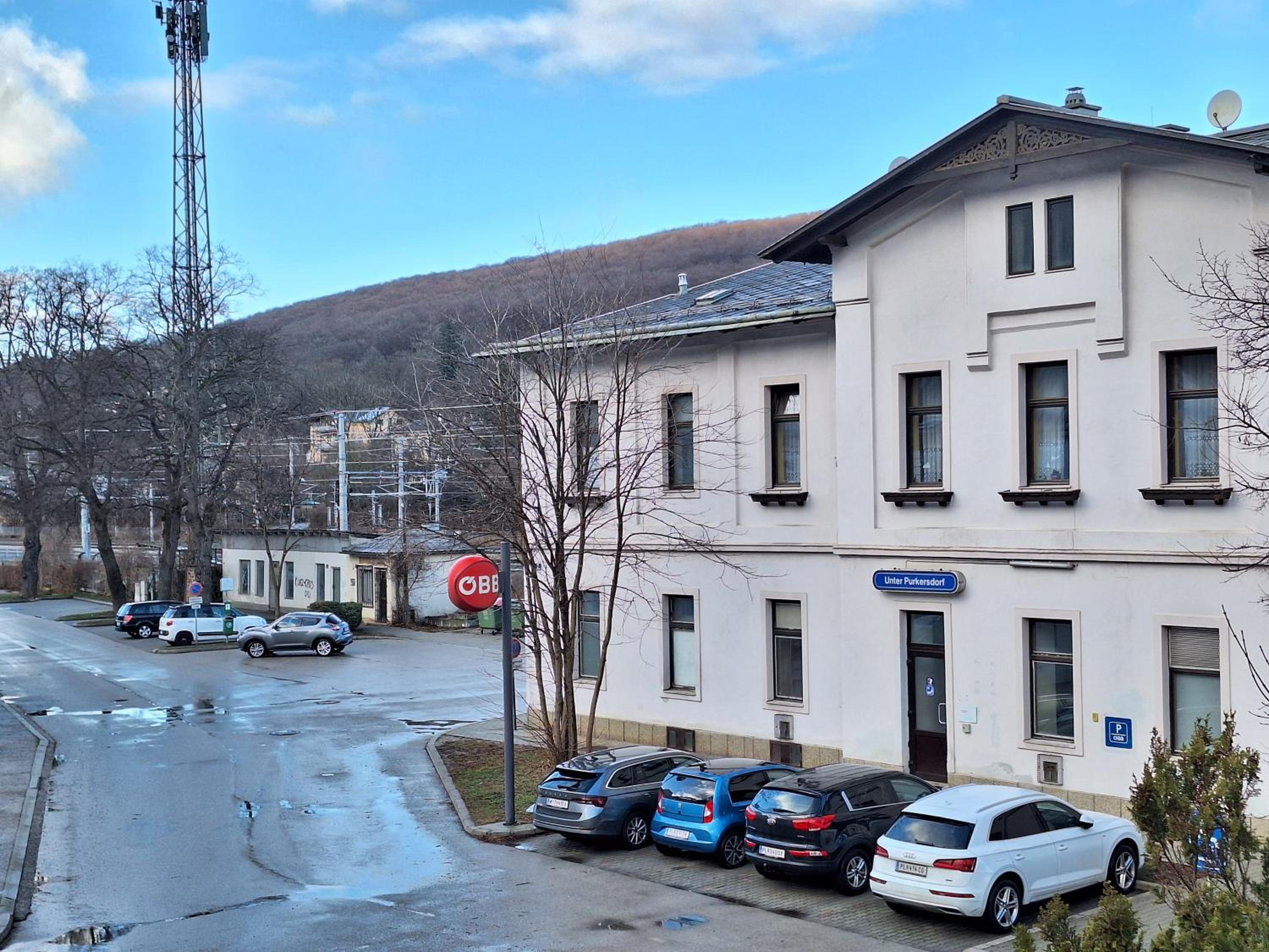 Quiet apartment near Vienna - 60m2 - 24h check-in - for business and family