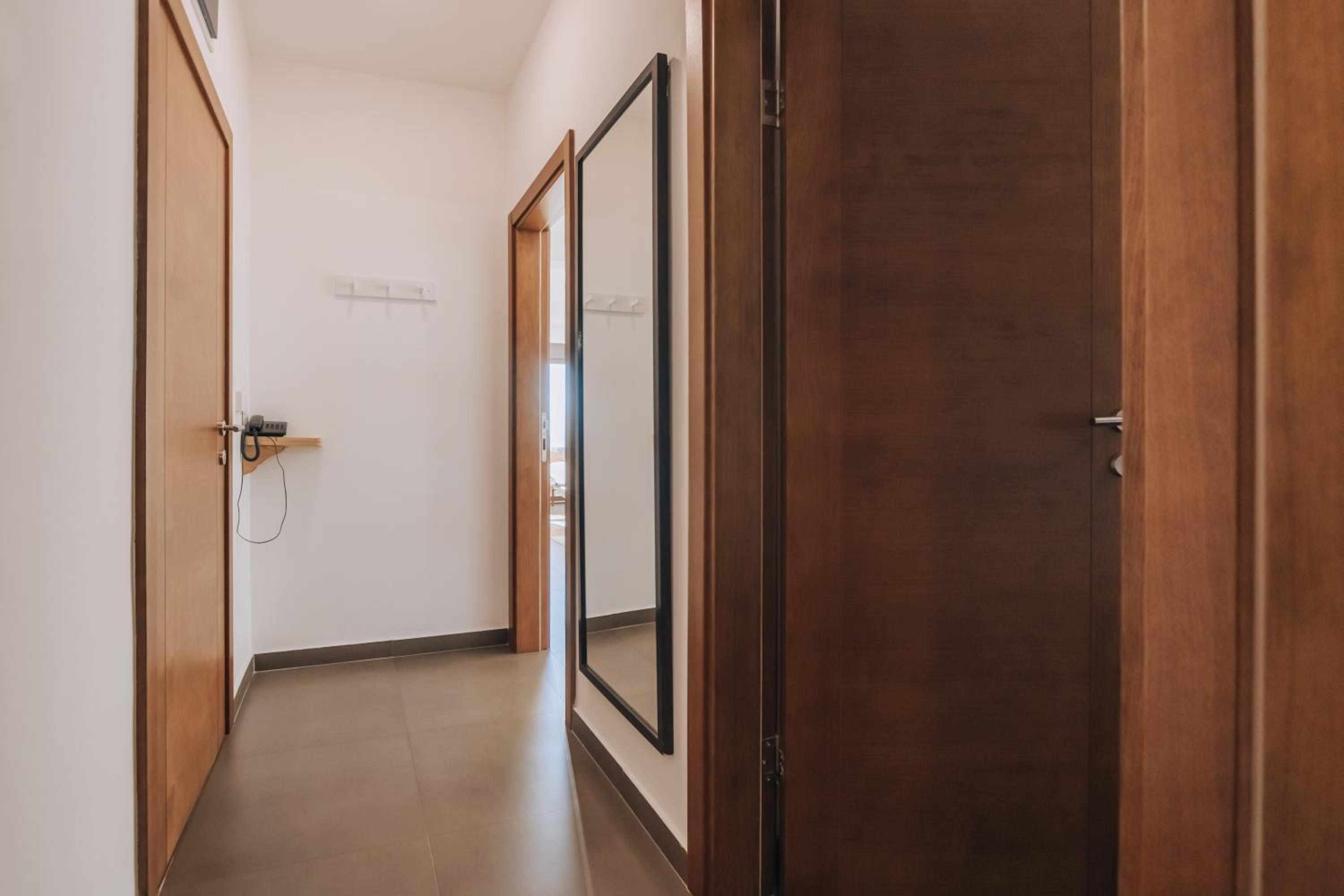 Apartments Kuce Lekovica Beach & snack bar- Bistro