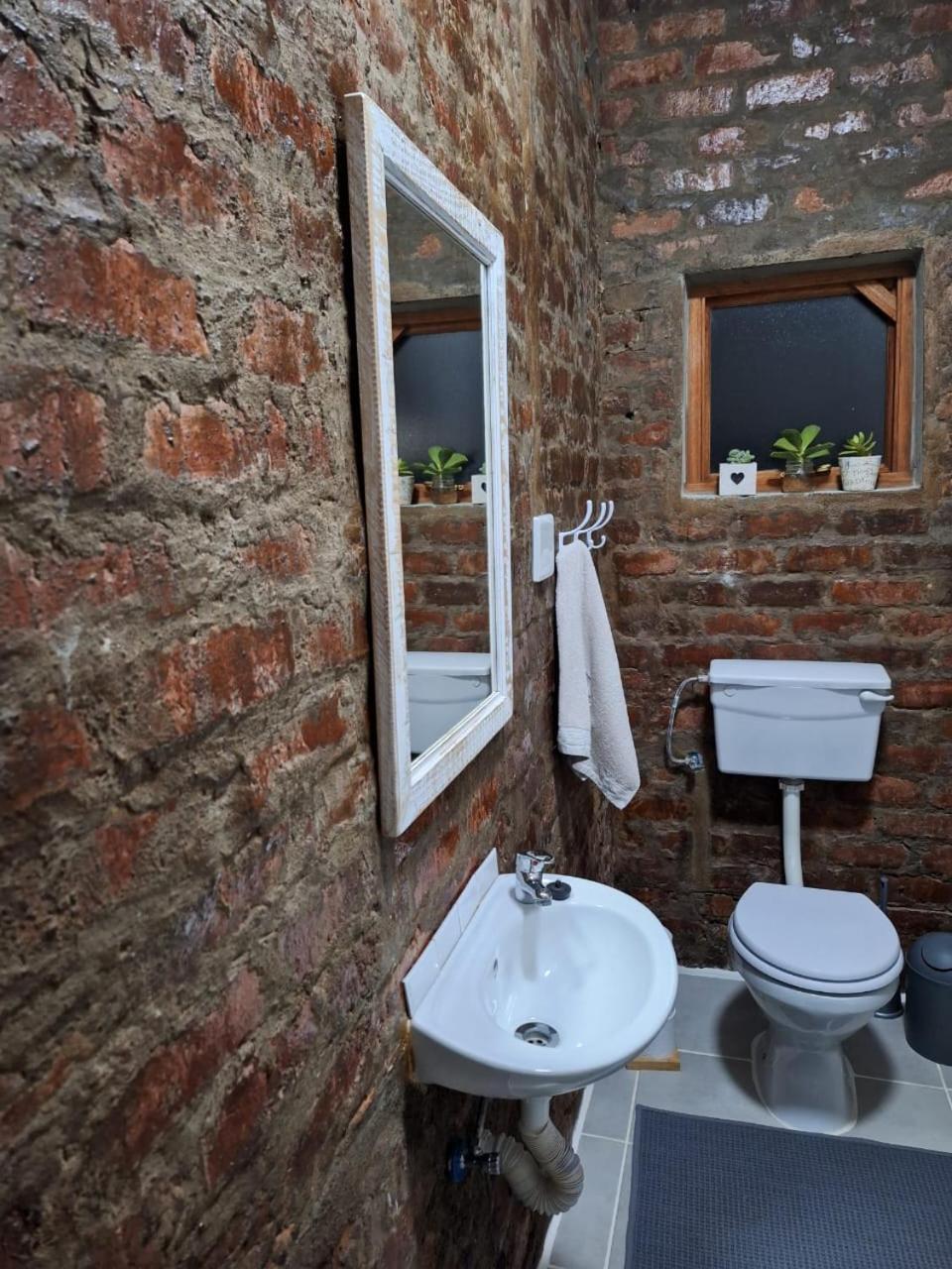 Country Cottage