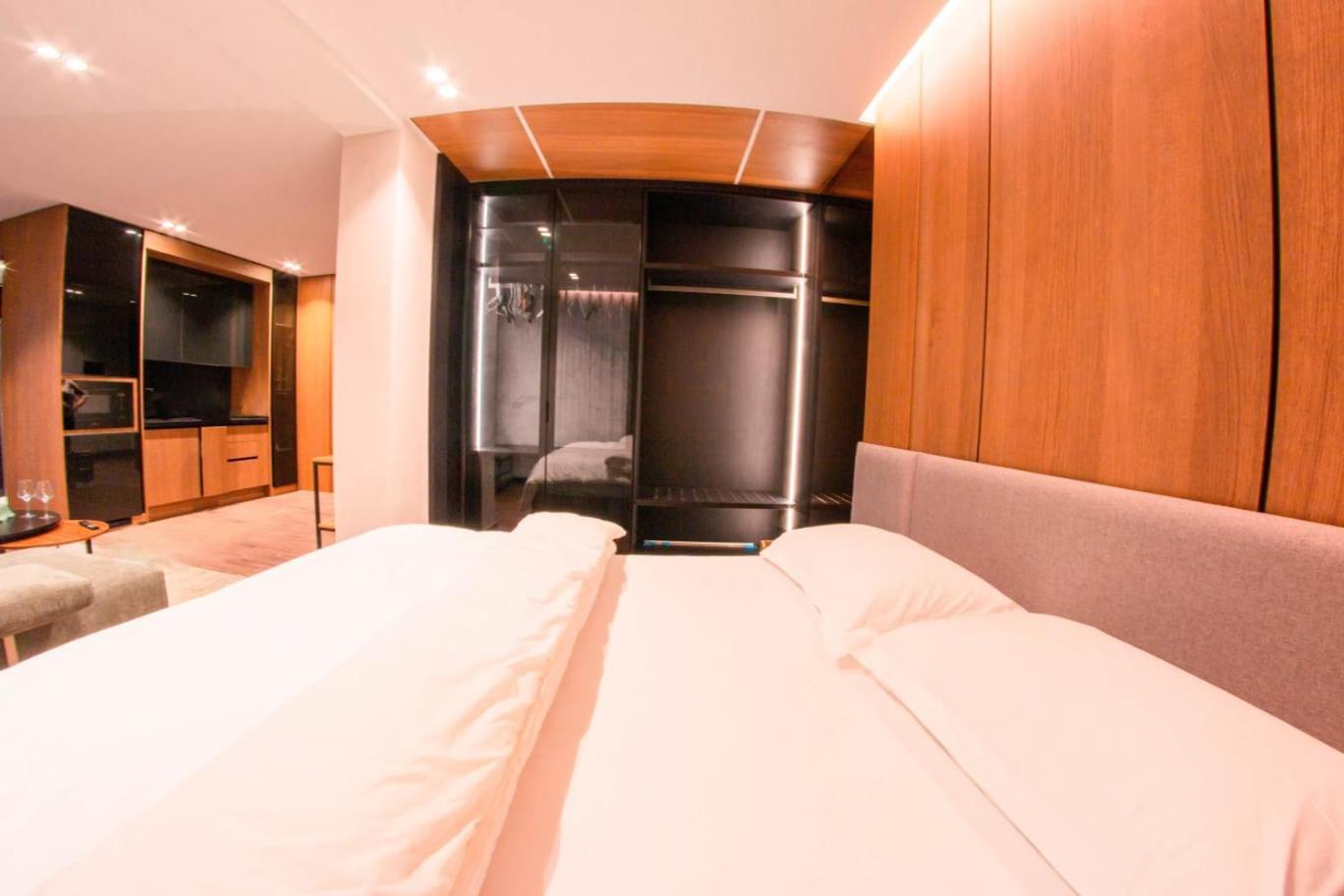 The Luxury Hideway