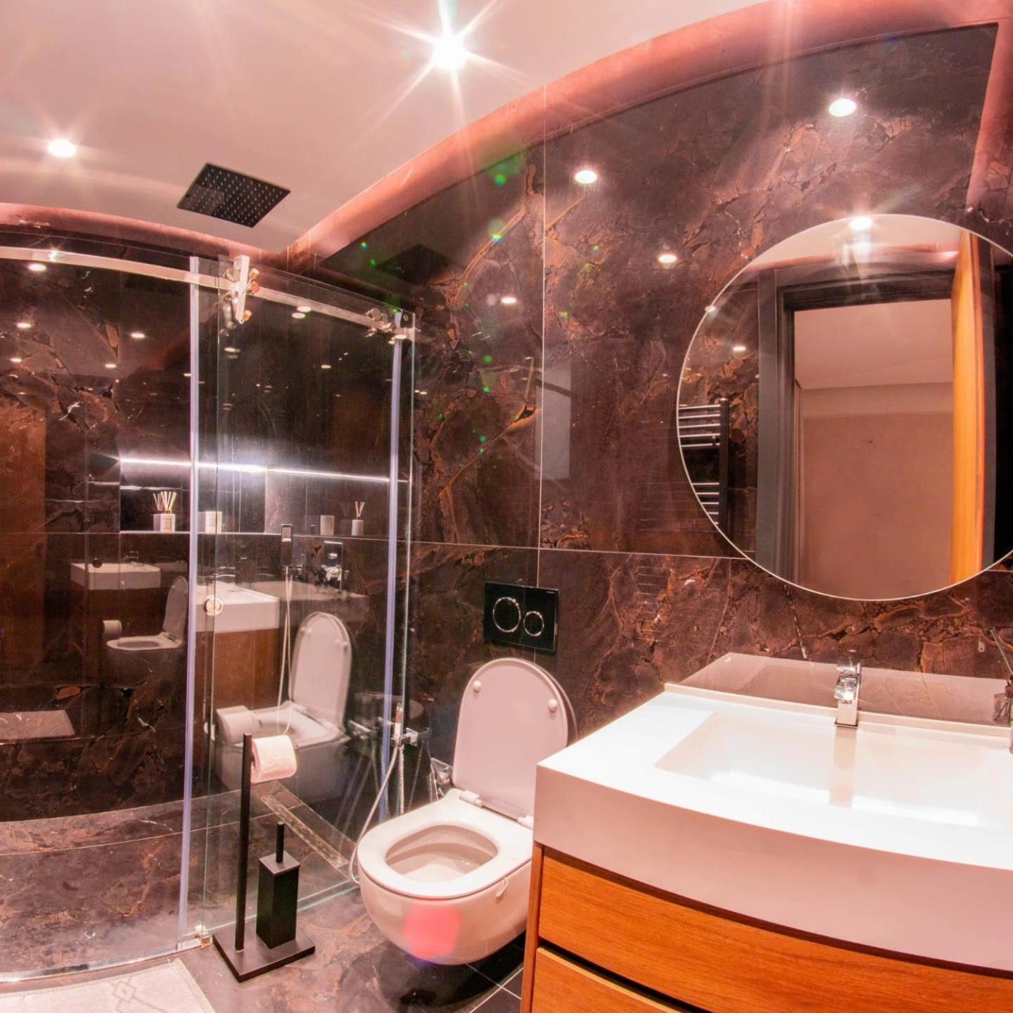 The Luxury Hideway